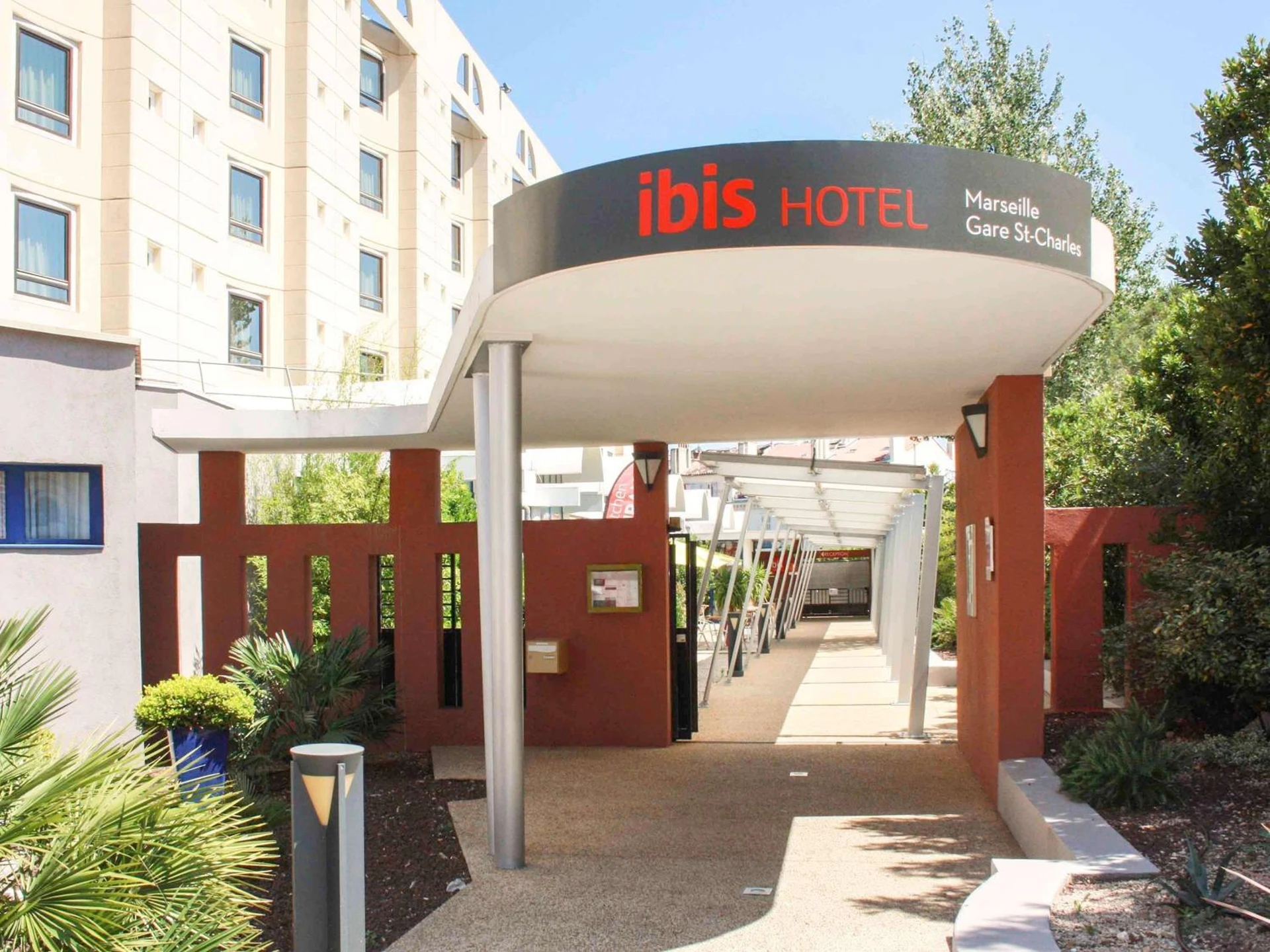 Organiser un séminaire d'entreprise : ibis Marseille Centre Gare Saint Charles à marseille-1er-arrondissement