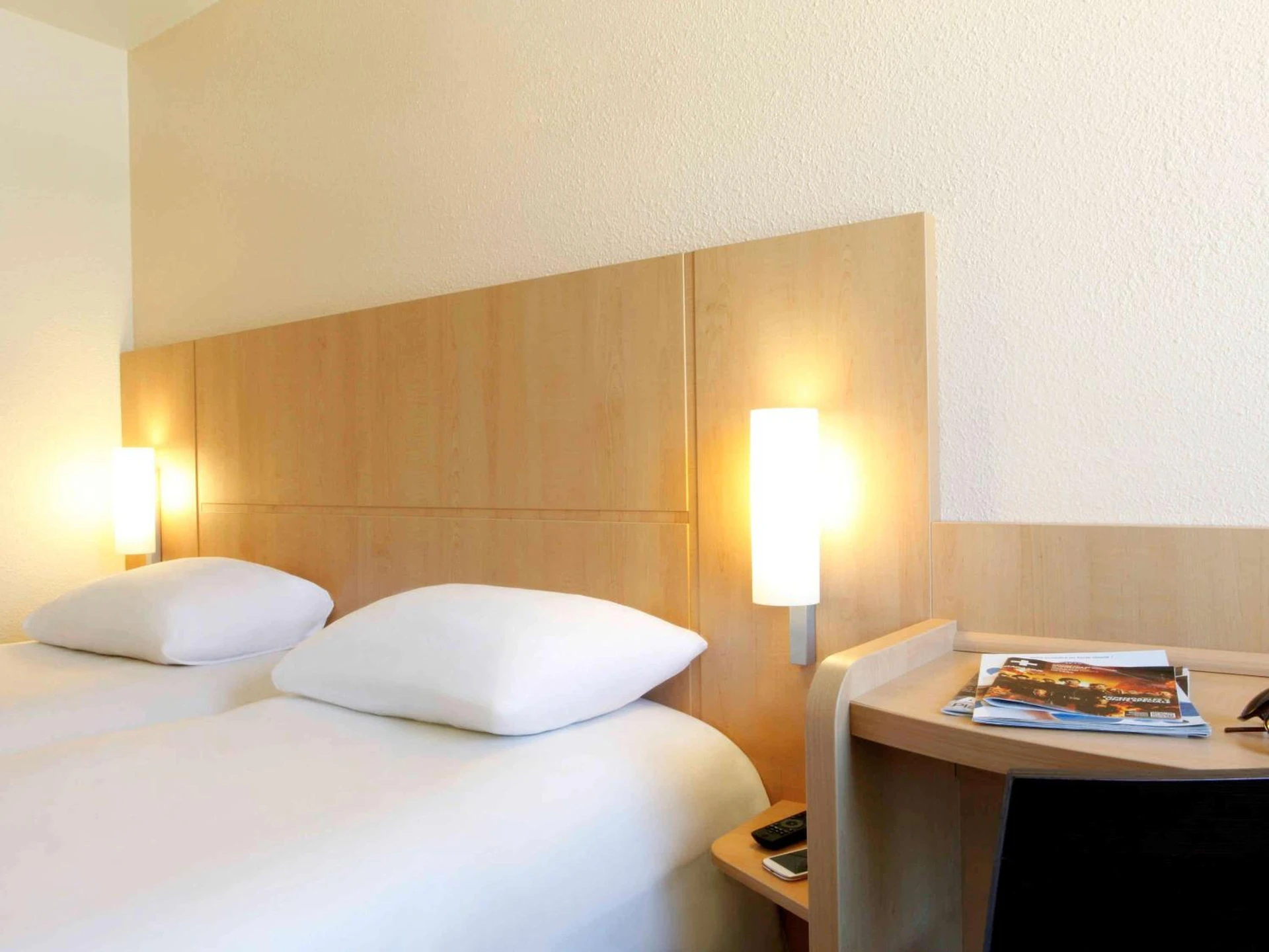 Chambre disponible pour un séminaire d'entreprise à ibis Marseille Centre Gare Saint Charles - Marseille