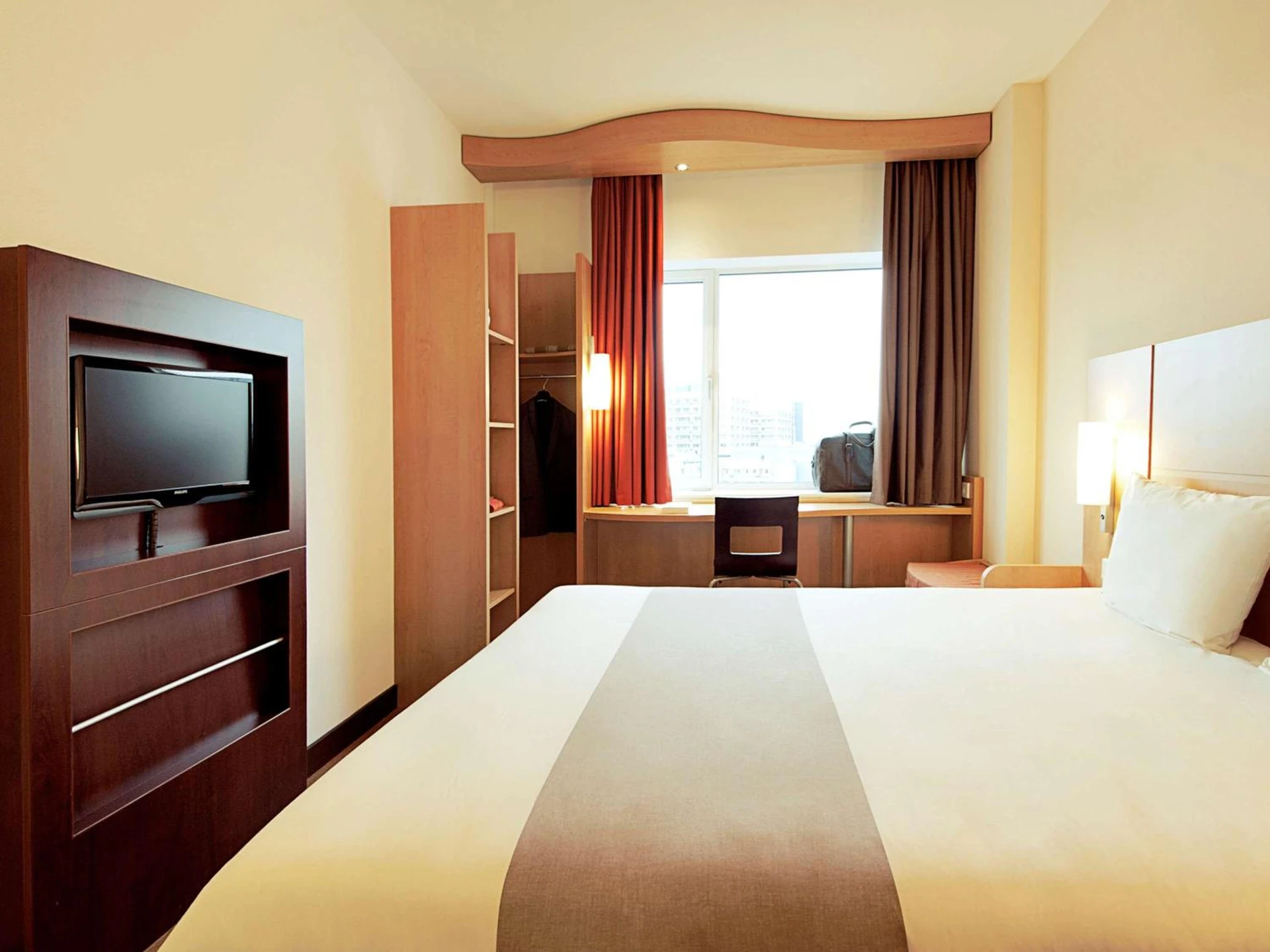 Chambre disponible pour un séminaire d'entreprise à ibis Marseille Provence Aéroport - Marignane