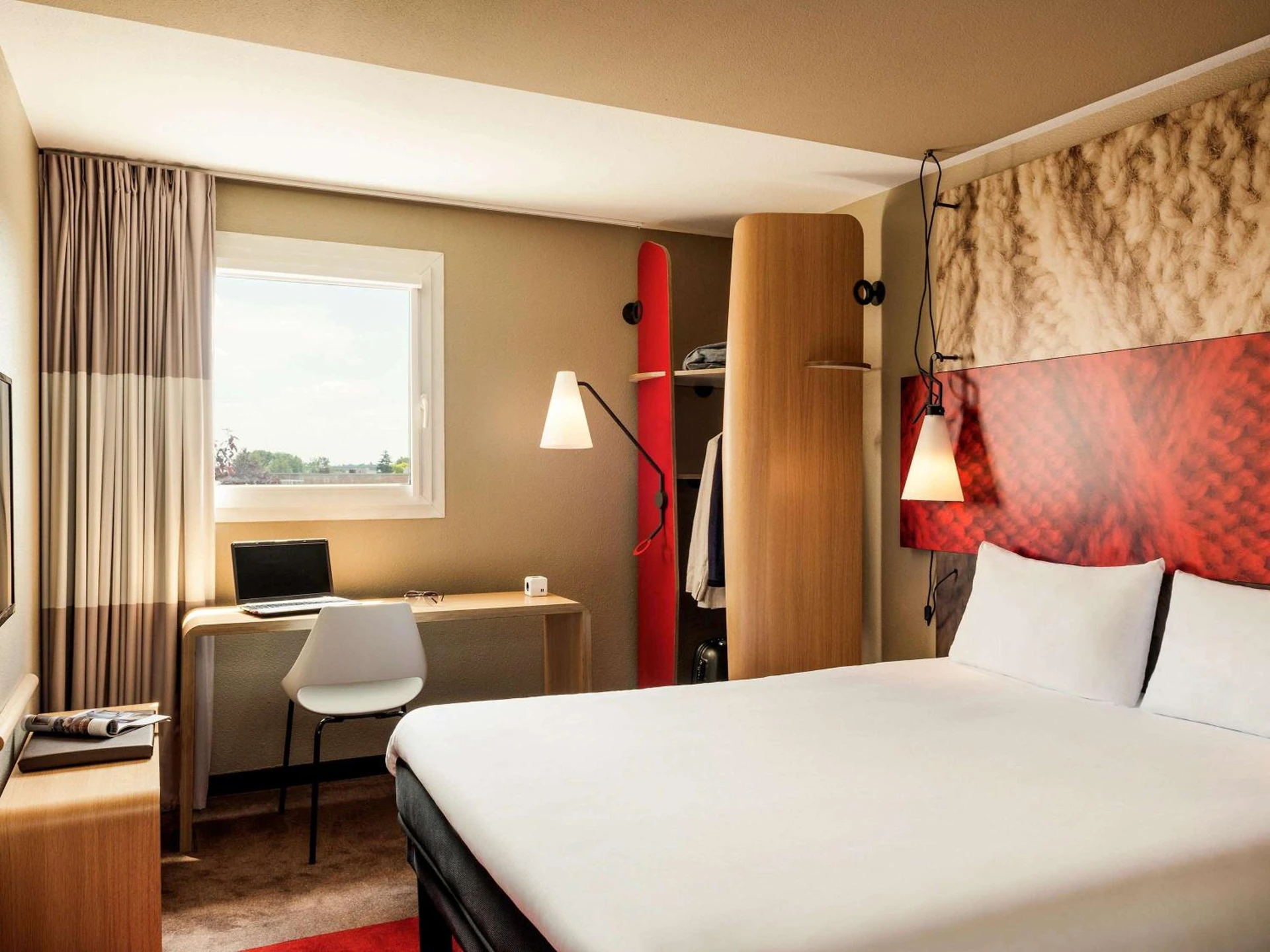Chambre disponible pour un séminaire d'entreprise à ibis Massy - Massy