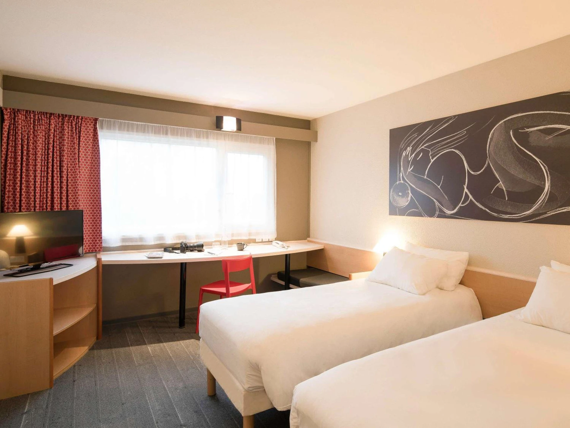 Chambre disponible pour un séminaire d'entreprise à ibis Metz Nord - Woippy