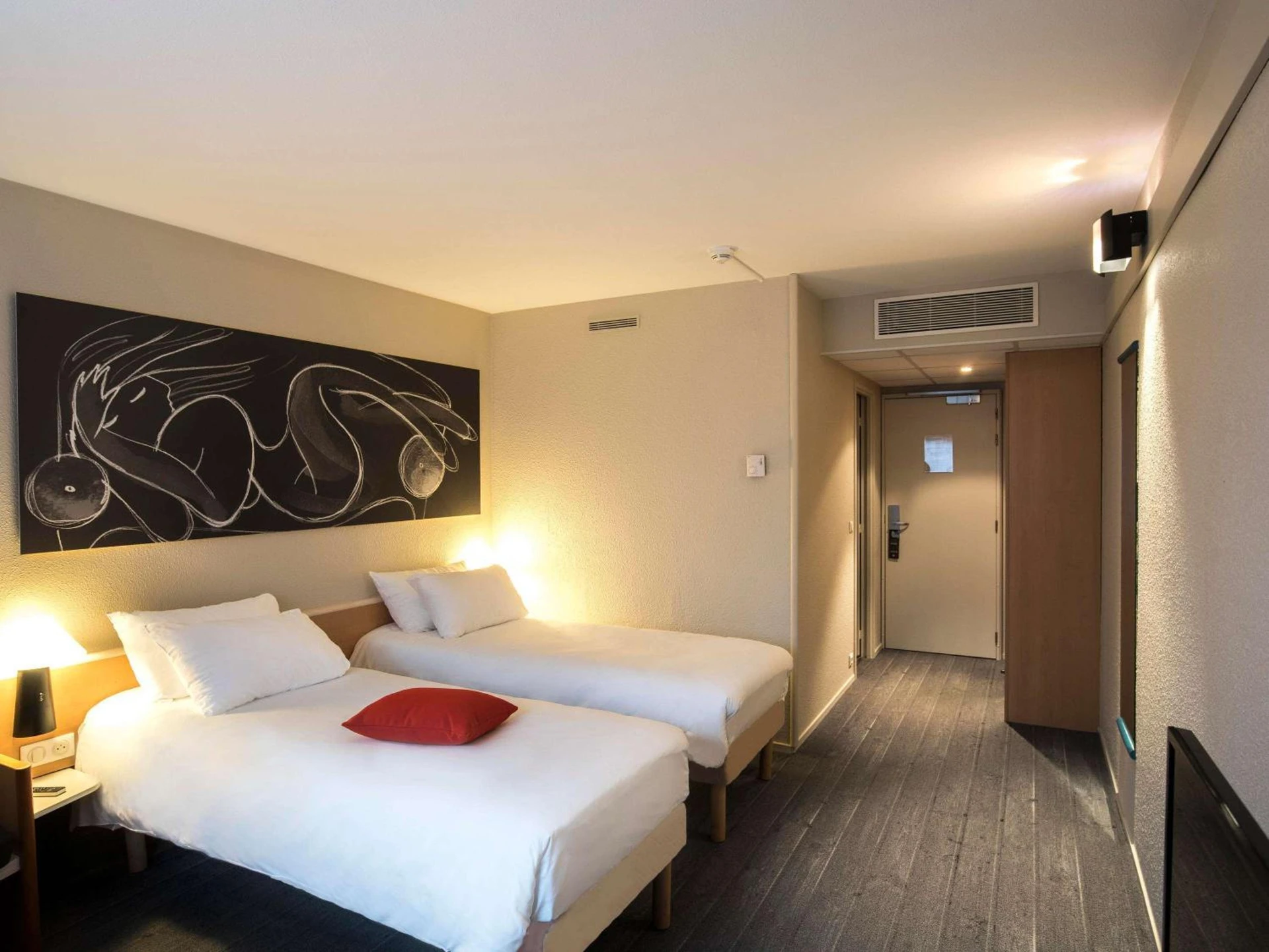 Chambre disponible pour un séminaire d'entreprise à ibis Metz Nord - Woippy