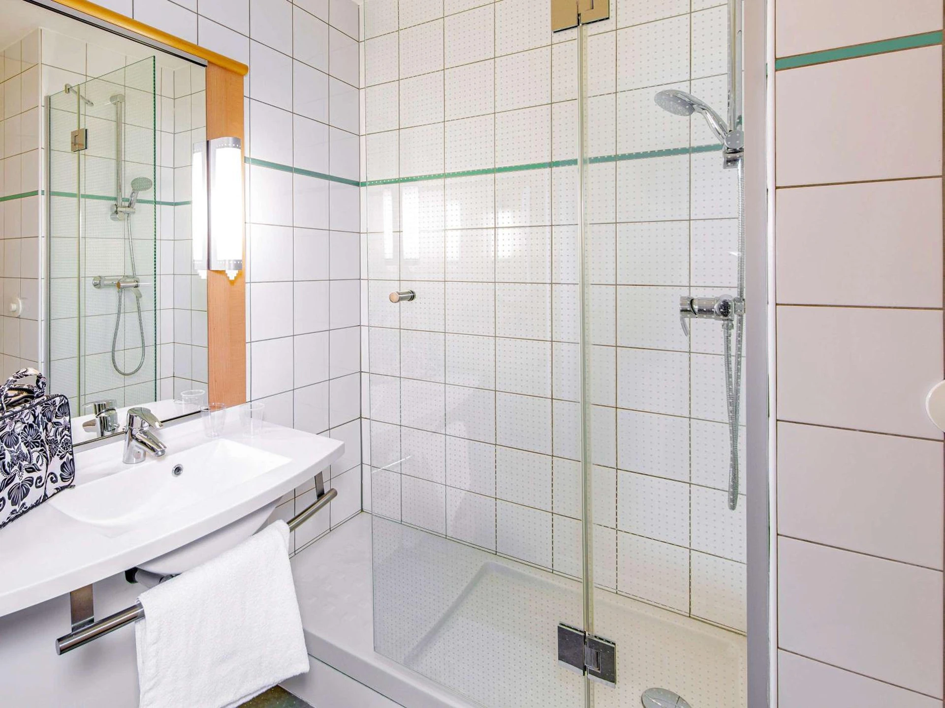 Magnifique chambre pour un séminaire d'entreprise à ibis Mulhouse Centre Filature - Mulhouse