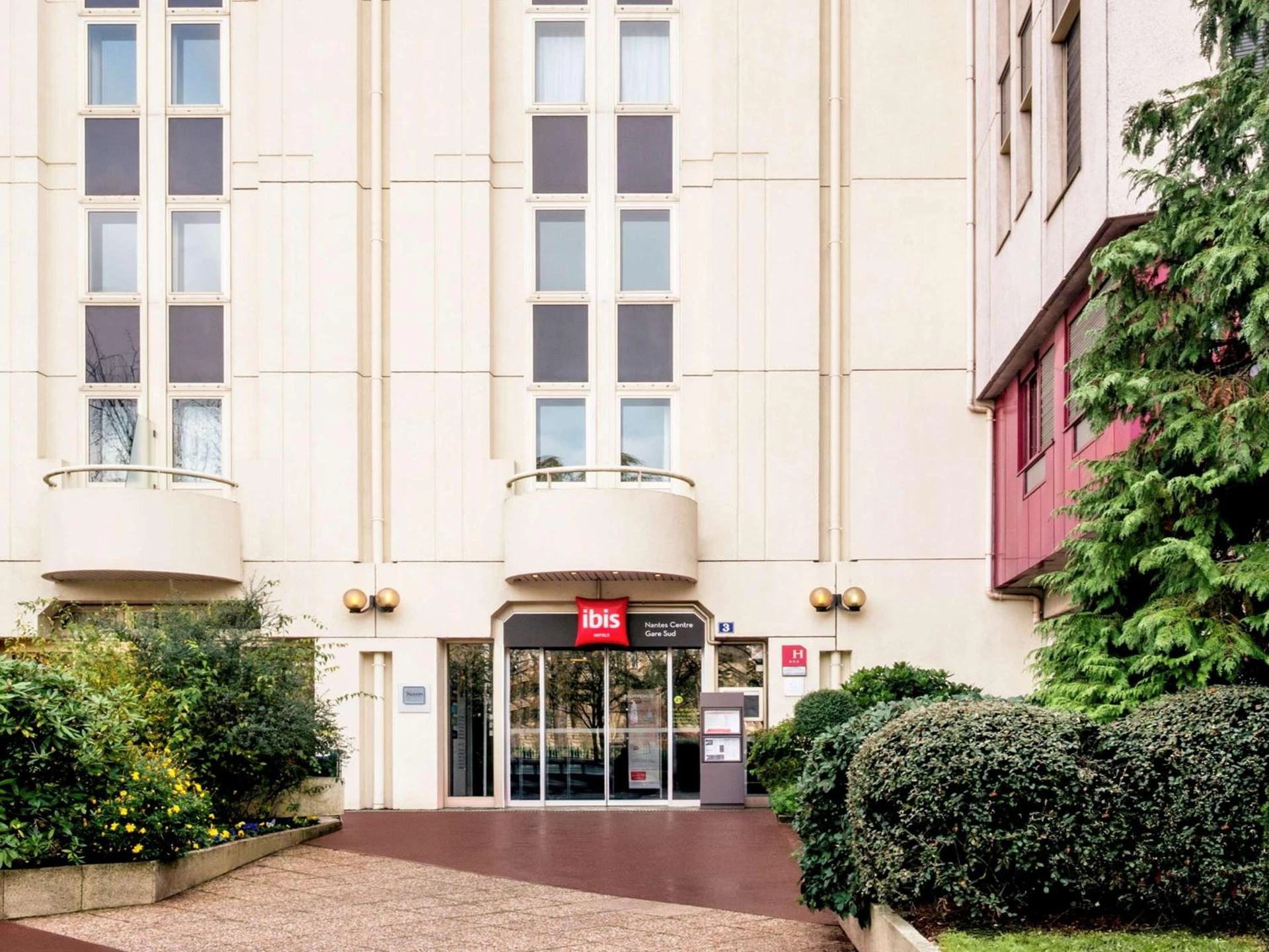 Ambiance de travail pour séminaire d'entreprise à ibis Nantes Centre Gare Sud - Nantes