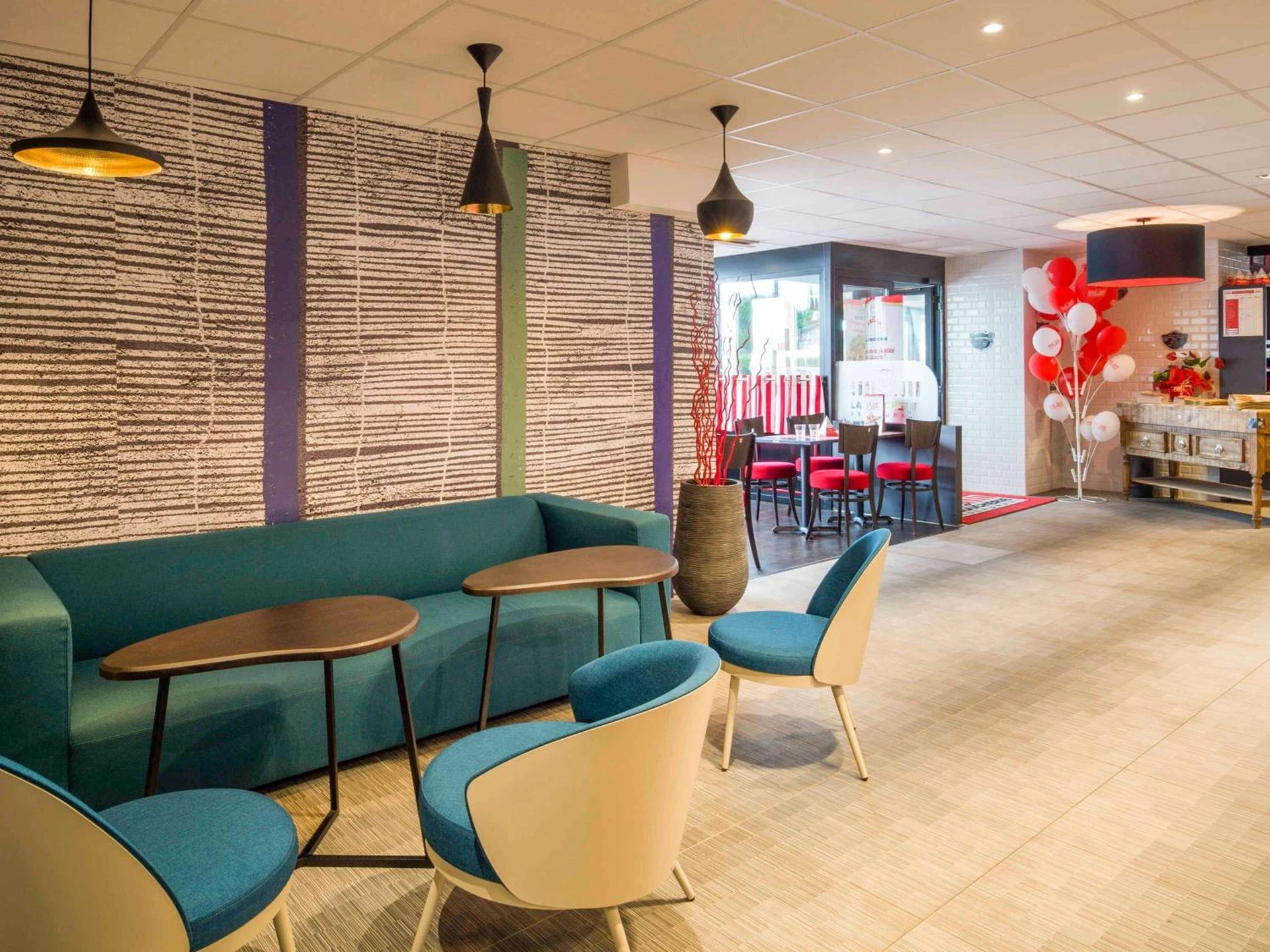 Ambiance de travail pour séminaire d'entreprise à Hotel ibis Narbonne - Narbonne