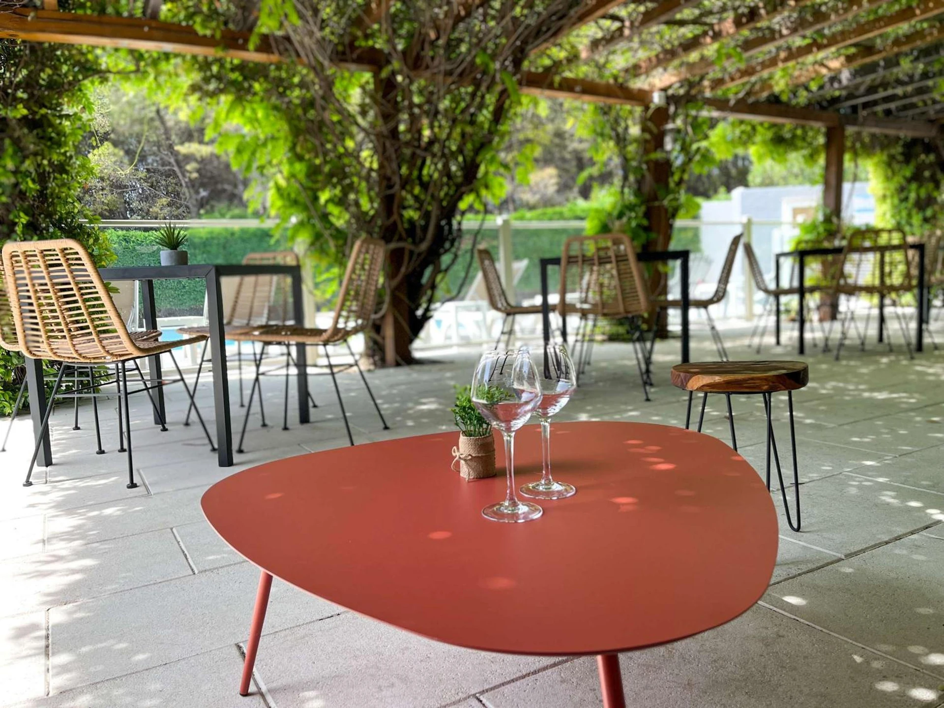 Chambre à ibis Nîmes Ouest - A9 - Organiser un séminaire d'entreprise à Nîmes