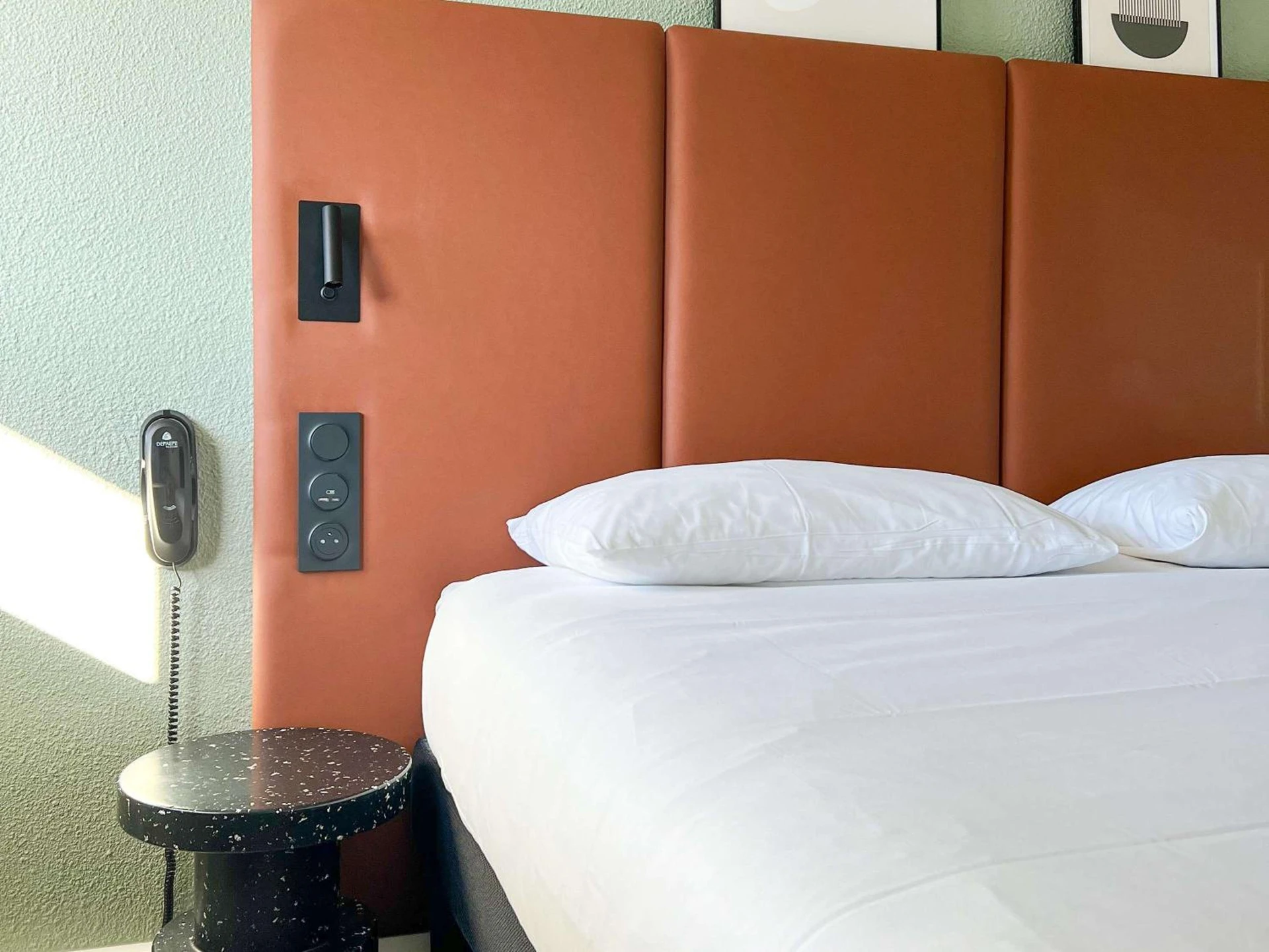 Chambre disponible pour un séminaire d'entreprise à ibis Nîmes Ouest - A9 - Nîmes