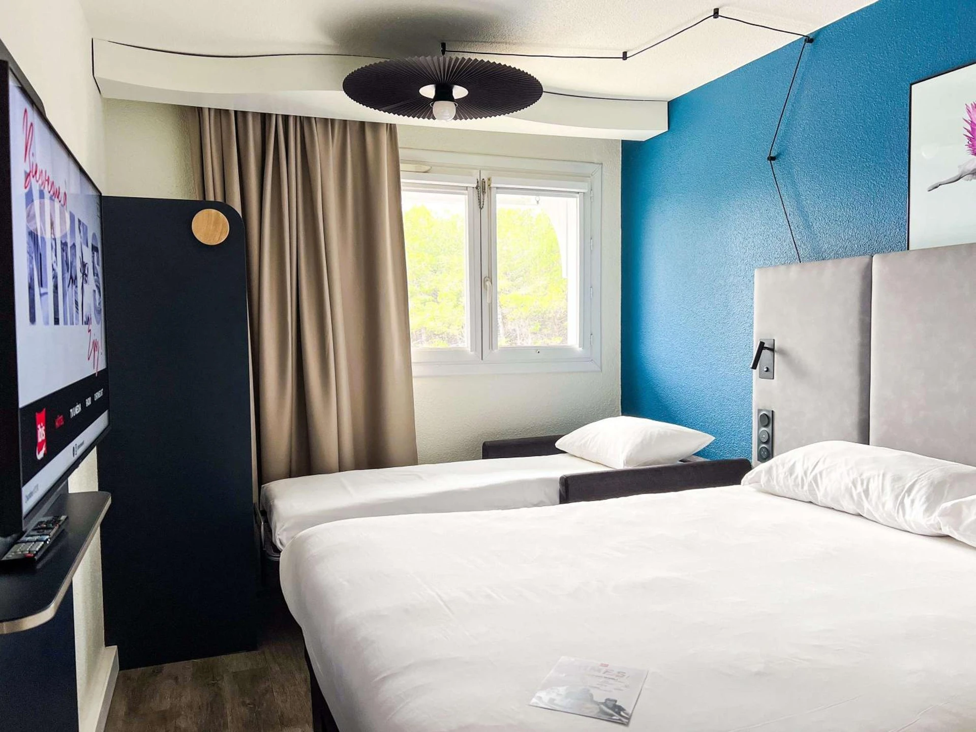 Magnifique chambre pour un séminaire d'entreprise à ibis Nîmes Ouest - A9 - Nîmes
