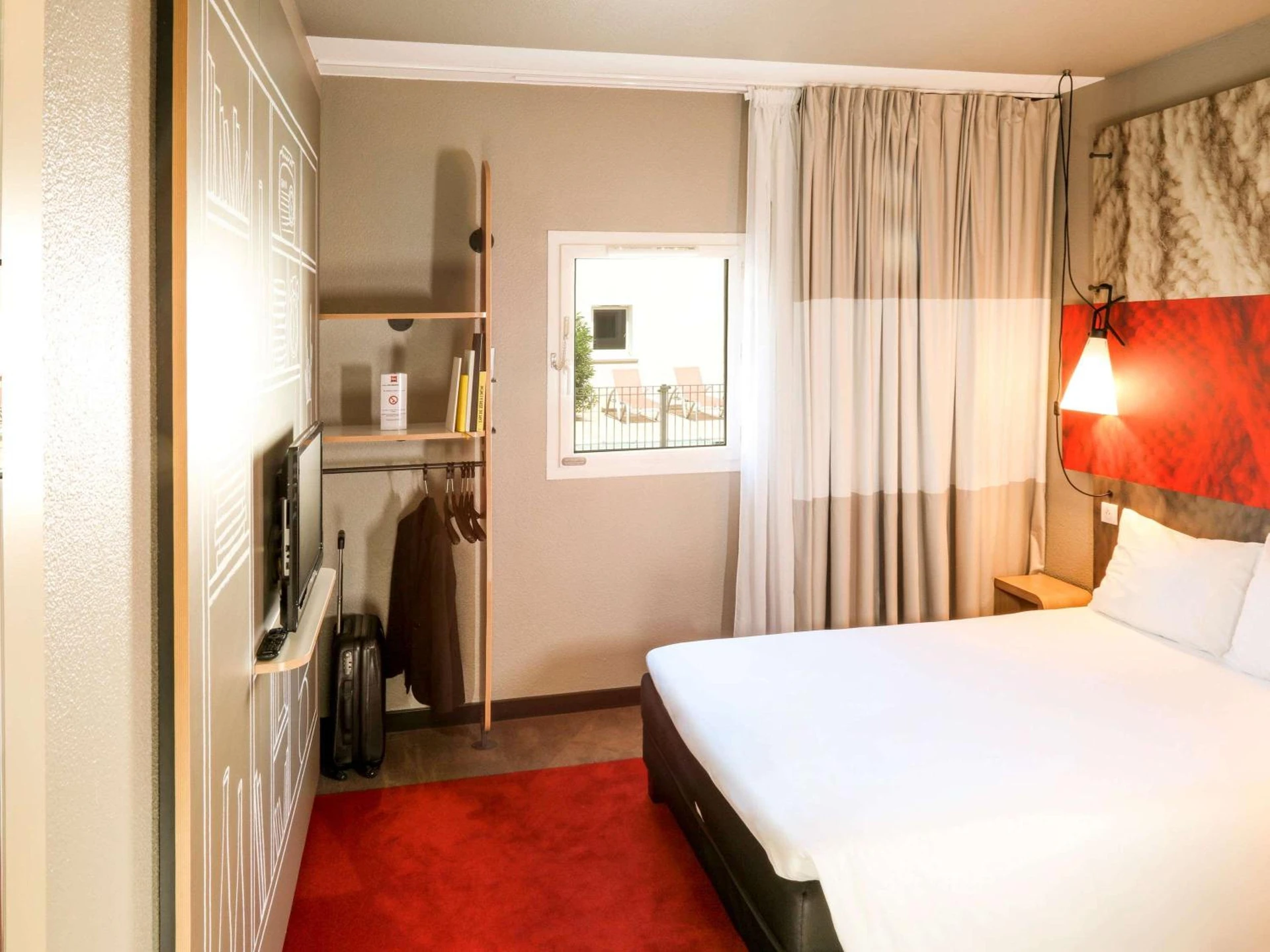Chambre disponible pour un séminaire d'entreprise à ibis Orange Sud - Orange