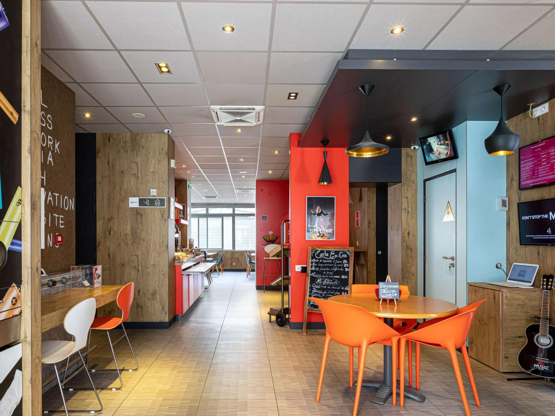 Ambiance de travail pour séminaire d'entreprise à ibis Paris Boulogne Billancourt - Boulogne-Billancourt