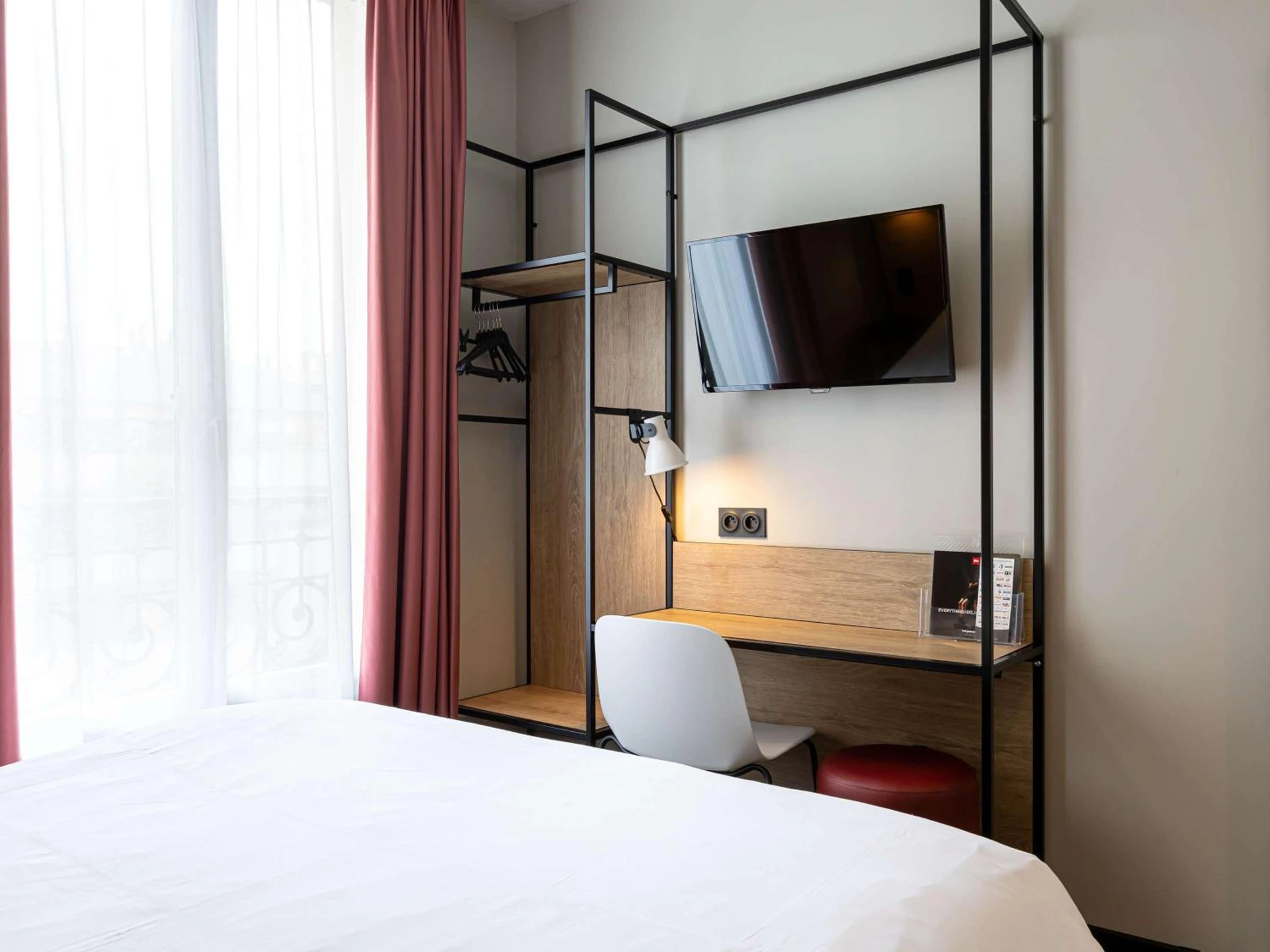 Chambre disponible pour un séminaire d'entreprise à ibis Paris Boulogne Billancourt - Boulogne-Billancourt