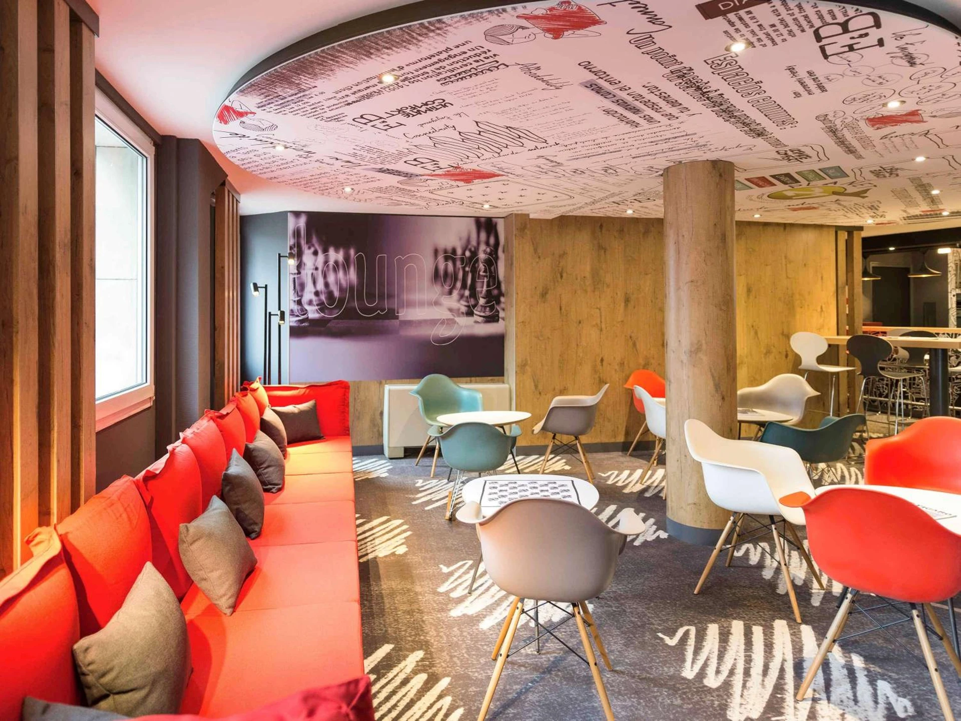 Chambre disponible pour un séminaire d'entreprise à ibis Paris Brancion Parc des Expositions 15ème - Paris