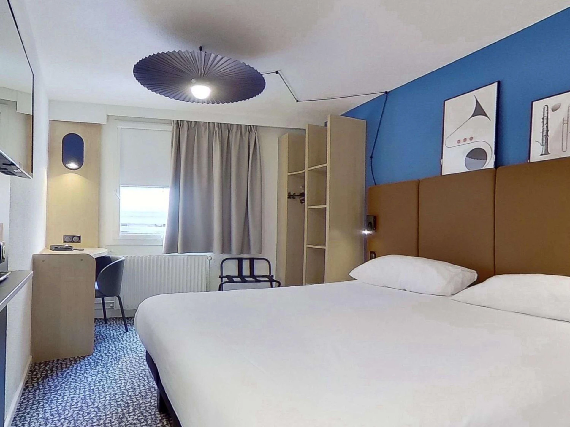 Magnifique chambre pour un séminaire d'entreprise à ibis Paris Brancion Parc des Expositions 15ème - Paris