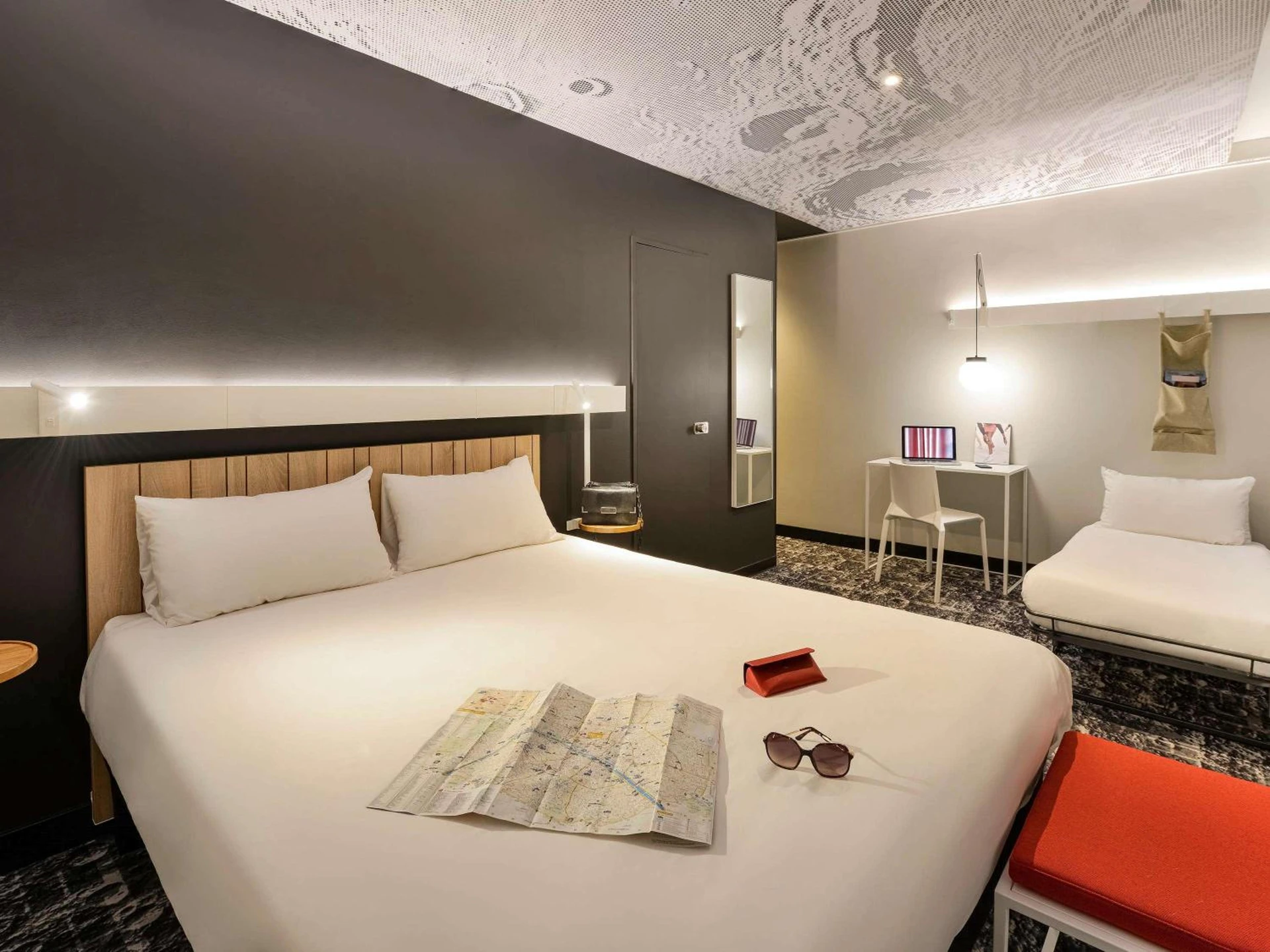 Chambre disponible pour un séminaire d'entreprise à ibis Paris Gare De L Est 10ème - Paris