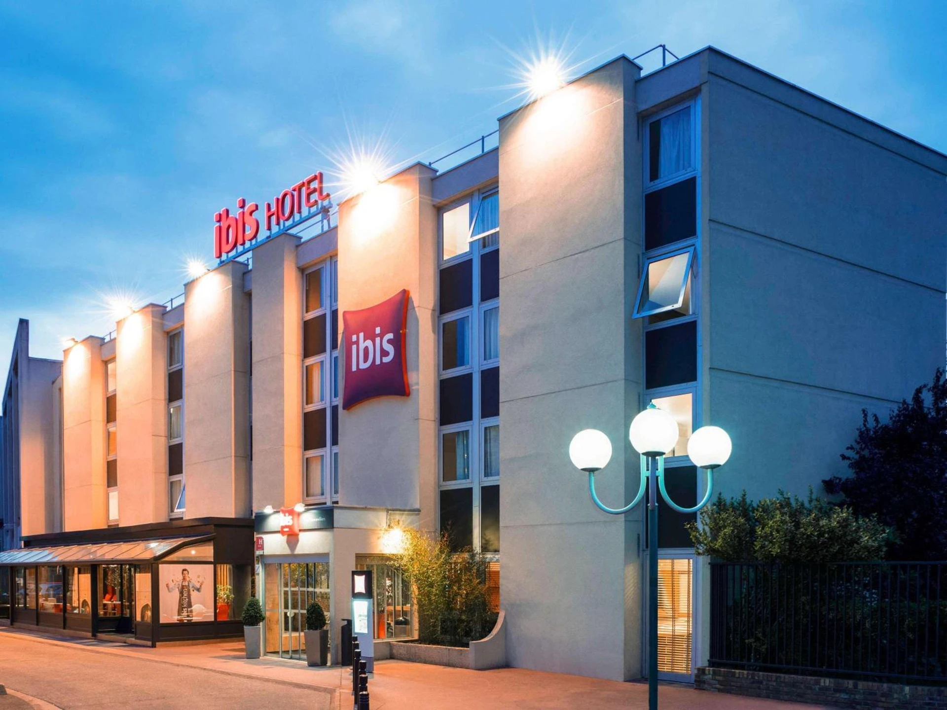Organiser un séminaire d'entreprise : ibis Paris Gennevilliers à gennevilliers