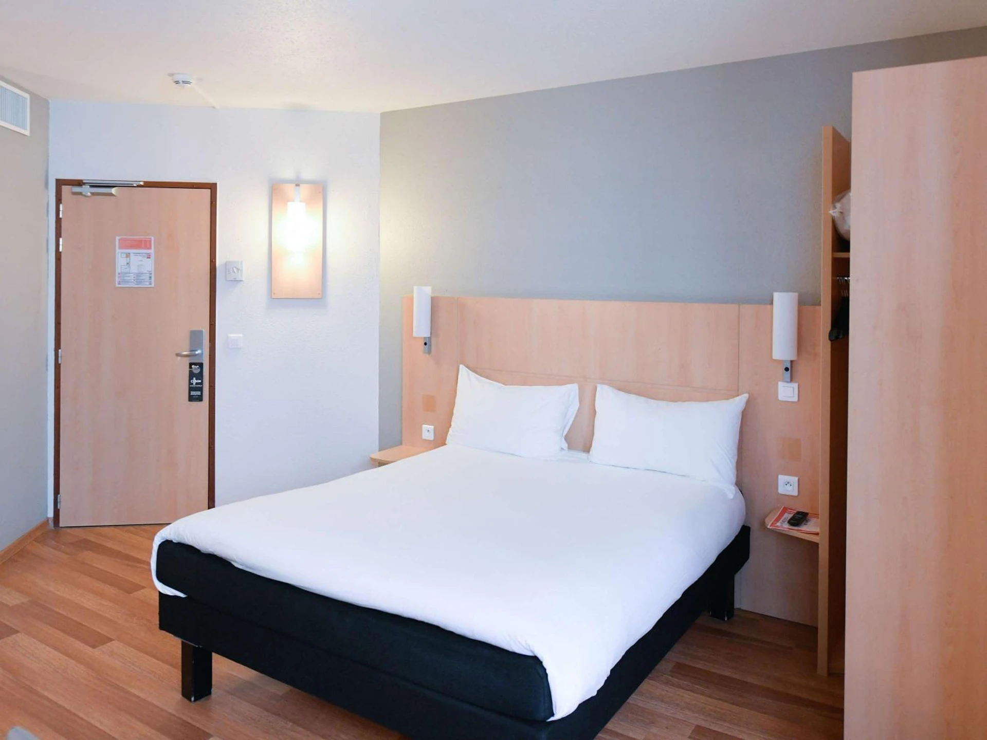 Chambre disponible pour un séminaire d'entreprise à ibis Paris Opera La Fayette - Paris