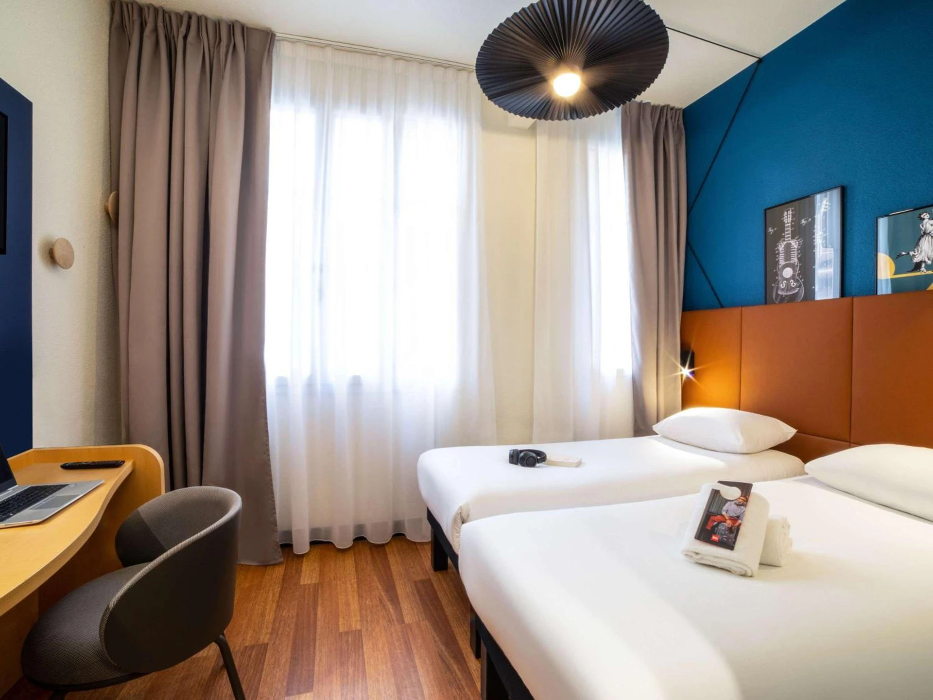 Chambre disponible pour un séminaire d'entreprise à ibis Paris Ornano Montmartre Nord 18ème - Paris