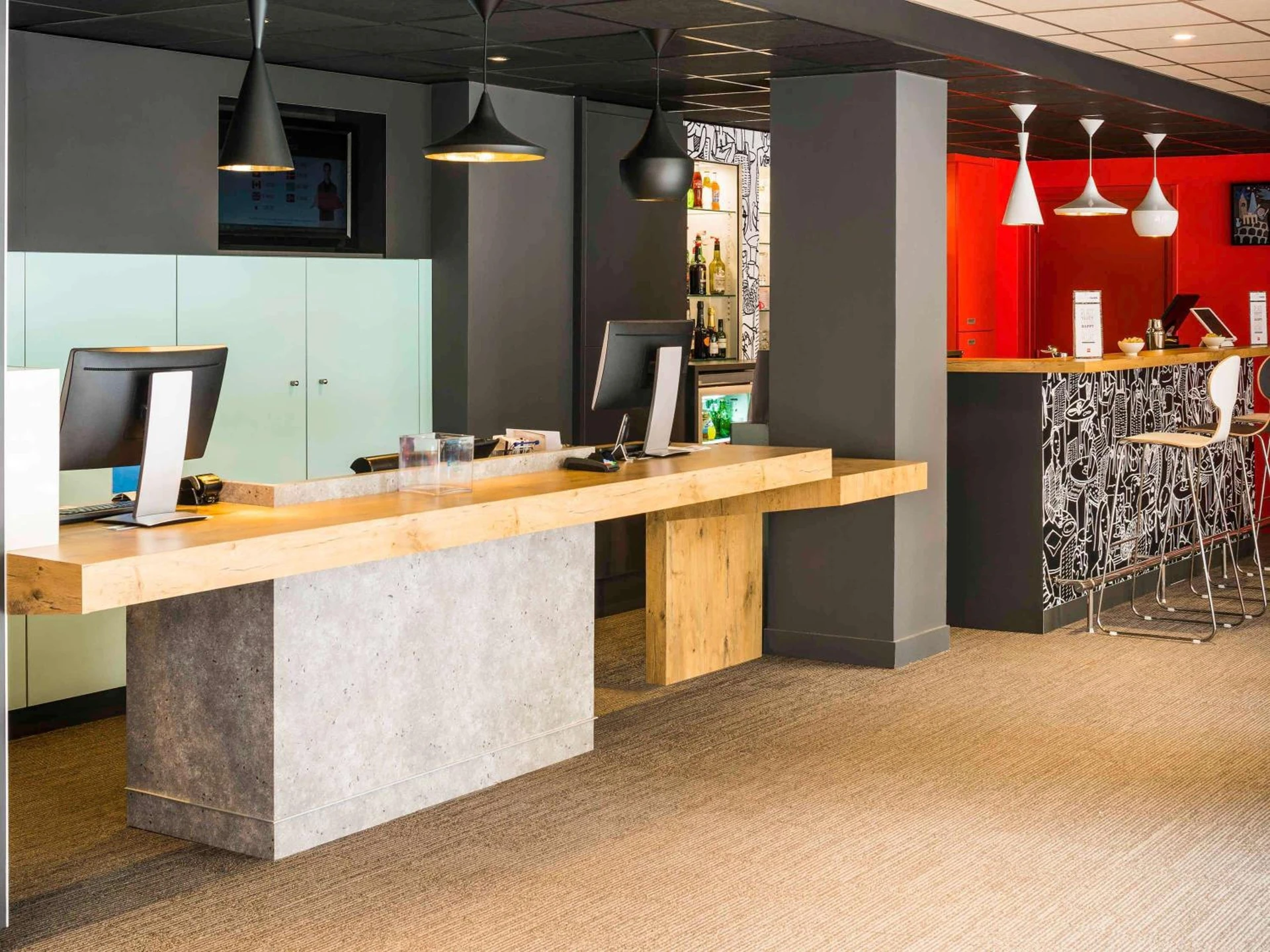 Organiser un séminaire d'entreprise : ibis Paris Pont de Suresnes Longchamp à suresnes