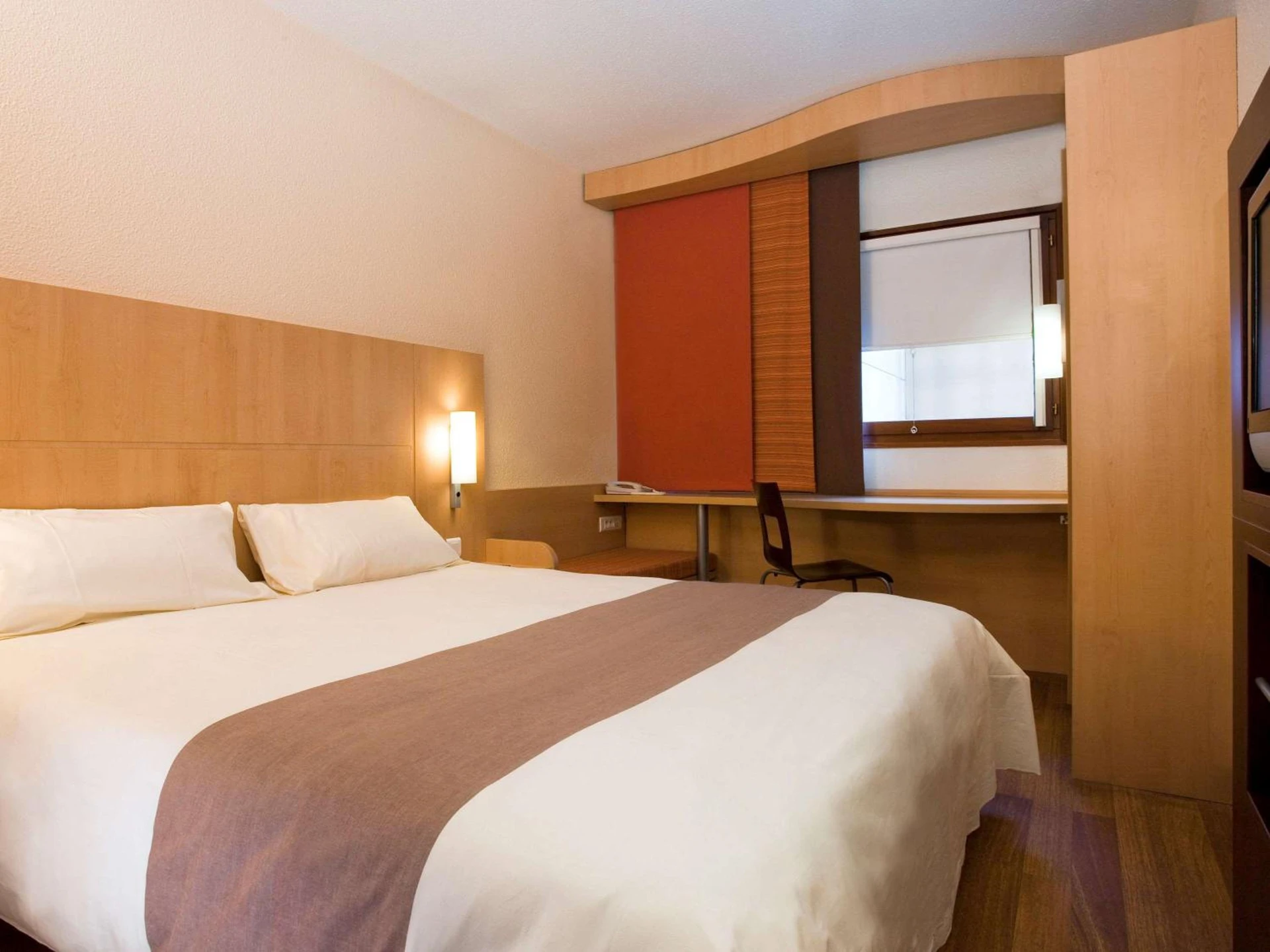 Chambre disponible pour un séminaire d'entreprise à ibis Paris Porte d'Italie - Gentilly