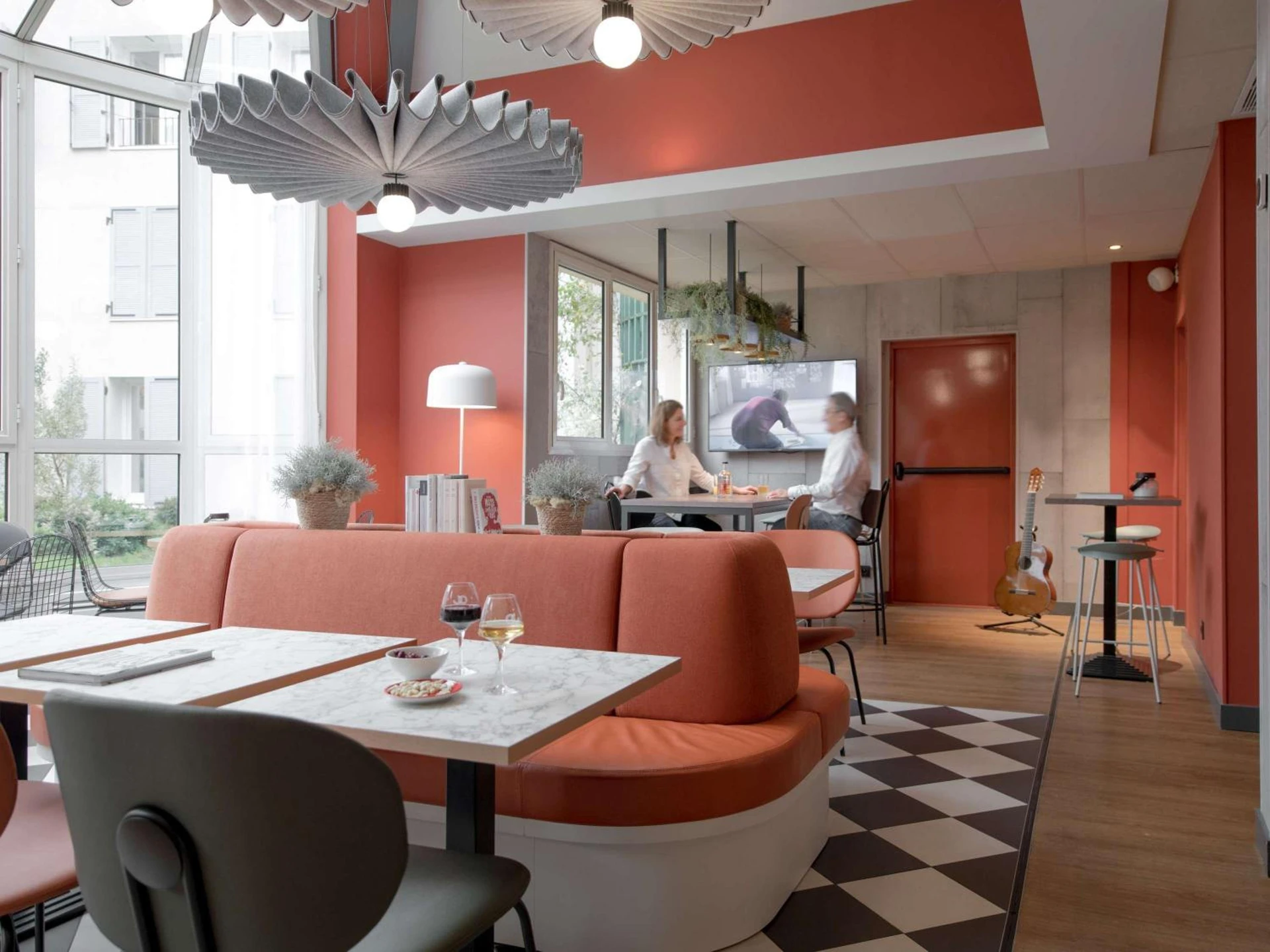 Organiser un séminaire d'entreprise : ibis Paris Rueil Malmaison à rueil-malmaison