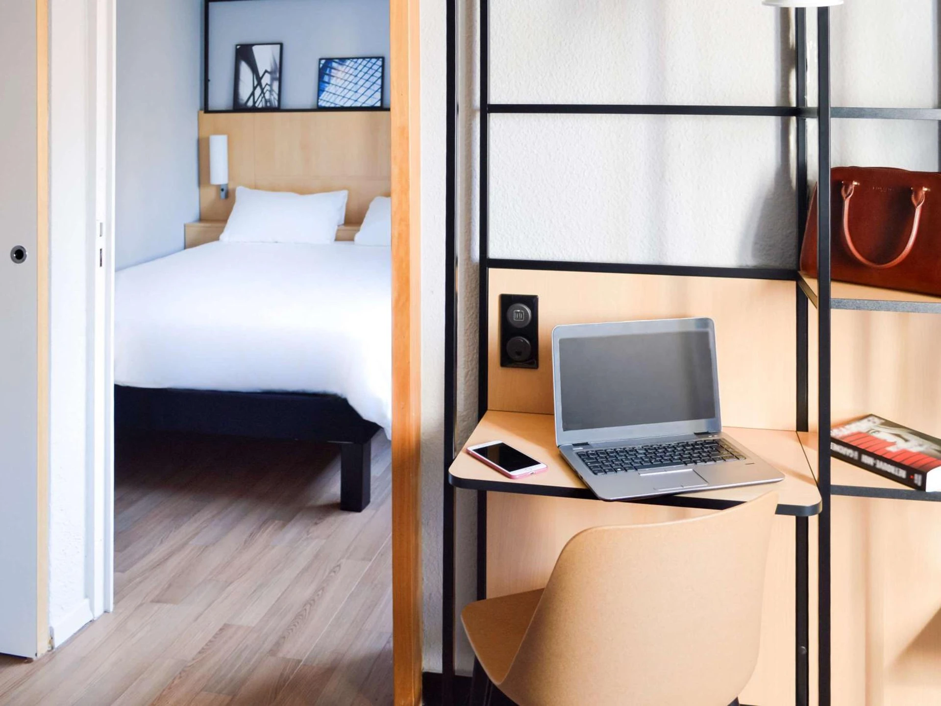 Organiser un séminaire d'entreprise : Ibis Paris Tour Eiffel Cambronne 15ème à paris-15e-arrondissement