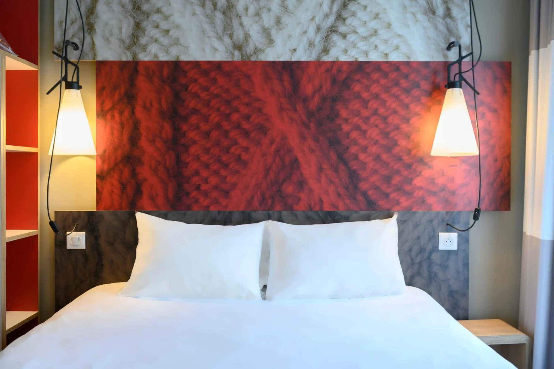 Chambre disponible pour un séminaire d'entreprise à ibis Paris Tour Montparnasse 15eme - Paris