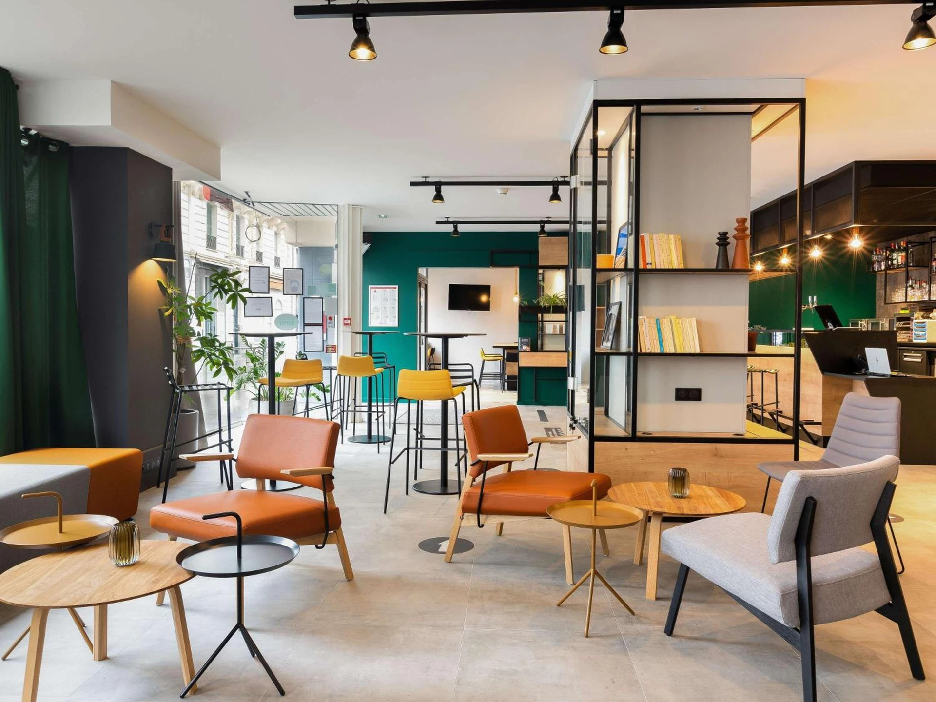Salle de séminaire à Ibis Pau Centre - Organiser un événement professionnel à Pau