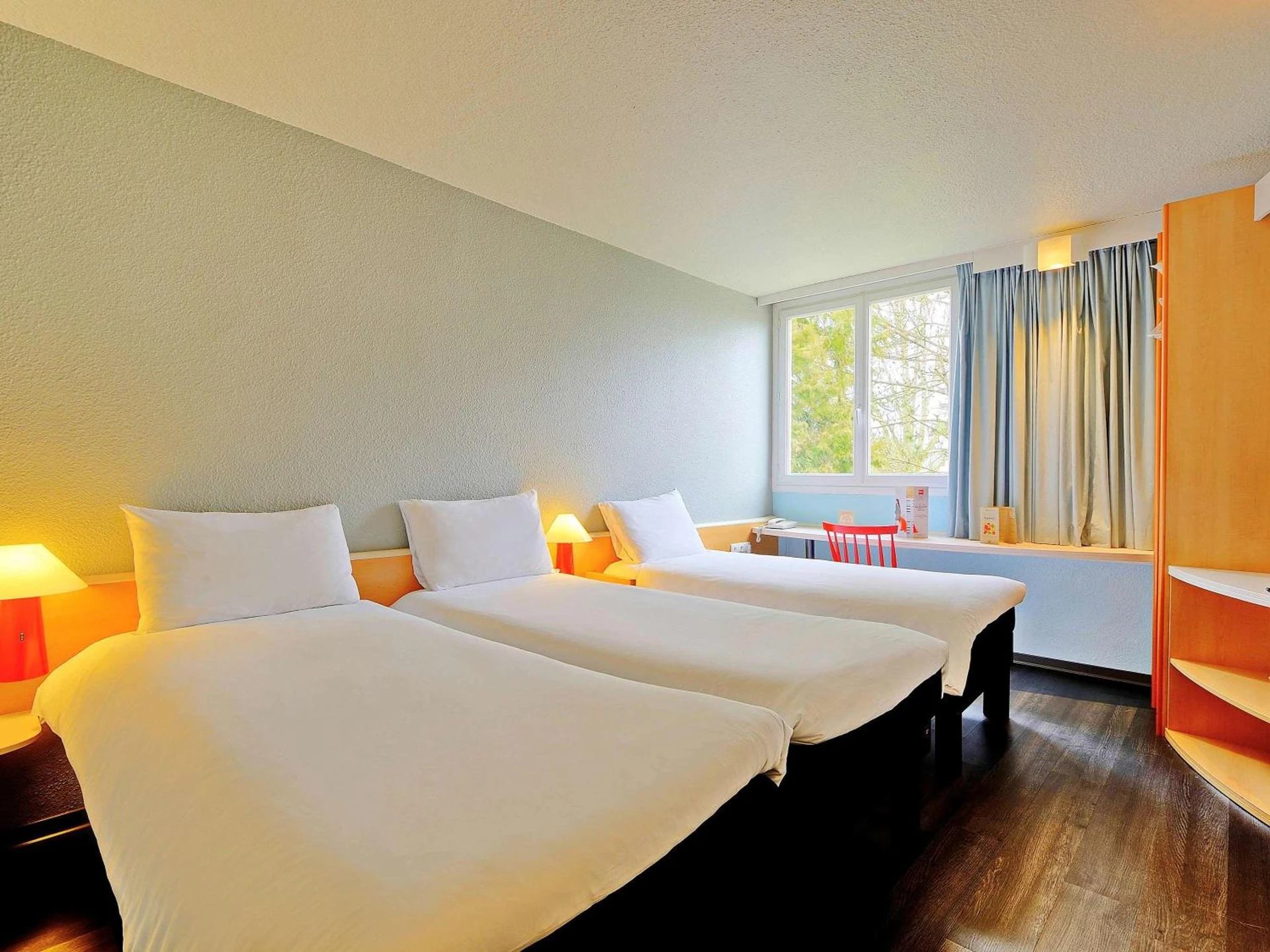 Chambre disponible pour un séminaire d'entreprise à ibis Poitiers Beaulieu - Poitiers