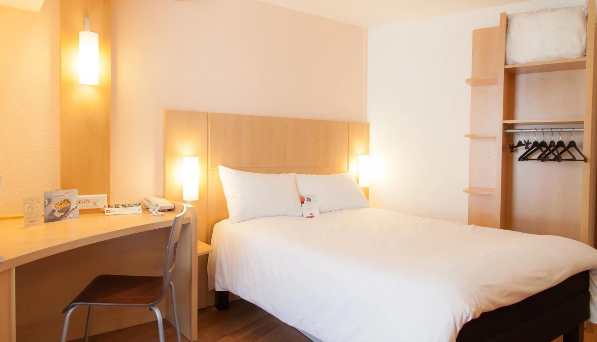 Chambre disponible pour un séminaire d'entreprise à ibis Poitiers Centre - Poitiers