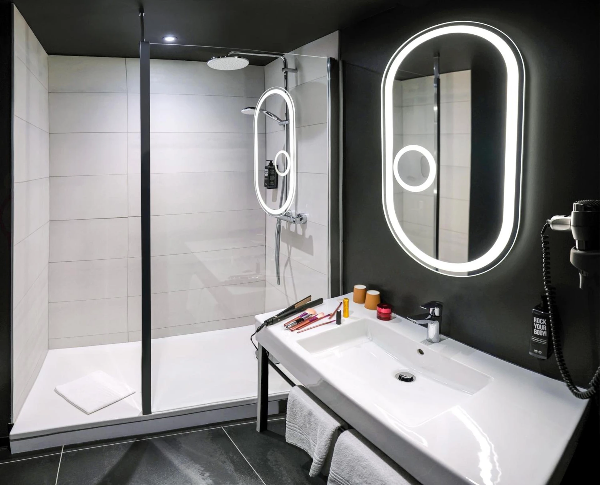 Organiser un séminaire d'entreprise : ibis Pontarlier à pontarlier