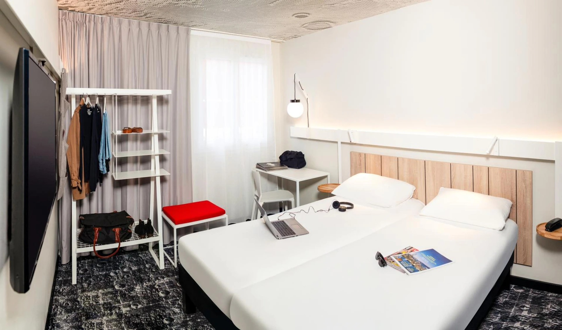 Magnifique chambre pour un séminaire d'entreprise à ibis Pontarlier - Pontarlier