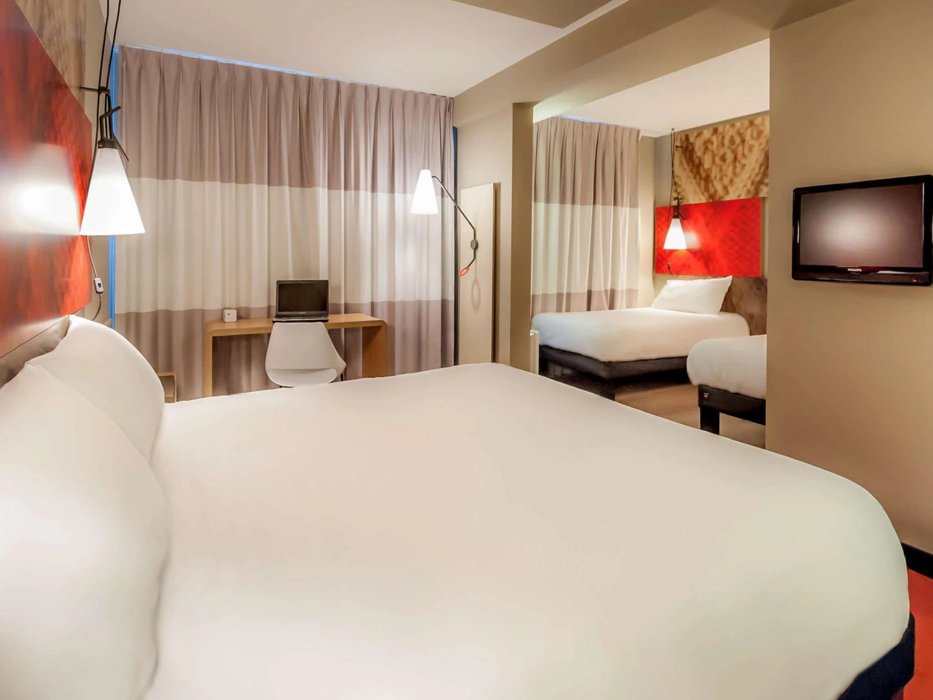 Chambre disponible pour un séminaire d'entreprise à ibis Quimper - Quimper