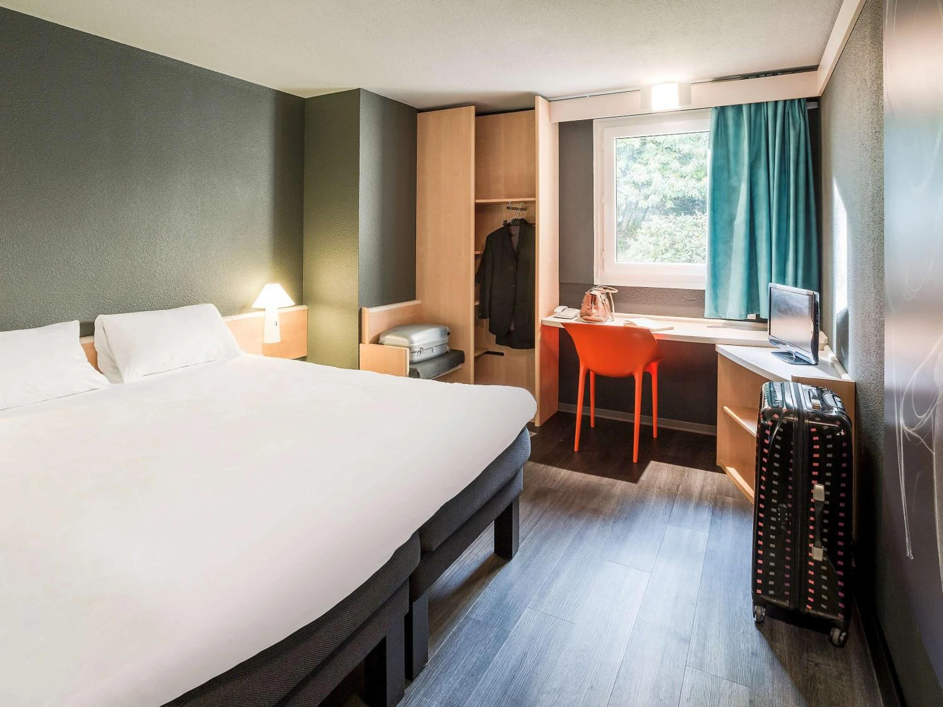 Chambre disponible pour un séminaire d'entreprise à ibis Rennes Cesson - Cesson-Sévigné
