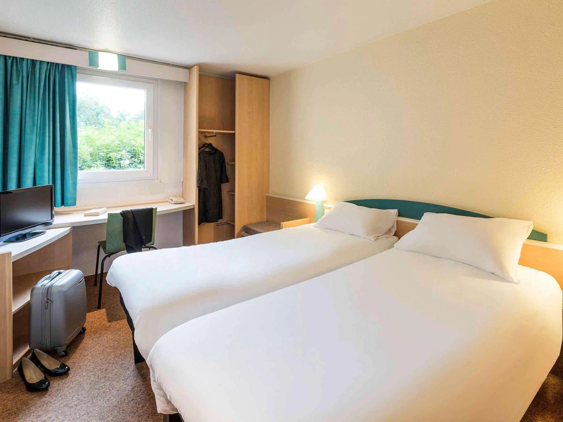 Chambre disponible pour un séminaire d'entreprise à ibis Rennes Cesson - Cesson-Sévigné