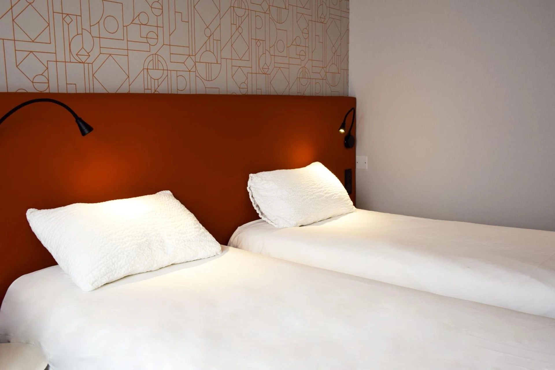 Chambre disponible pour un séminaire d'entreprise à ibis Rodez Centre - Rodez