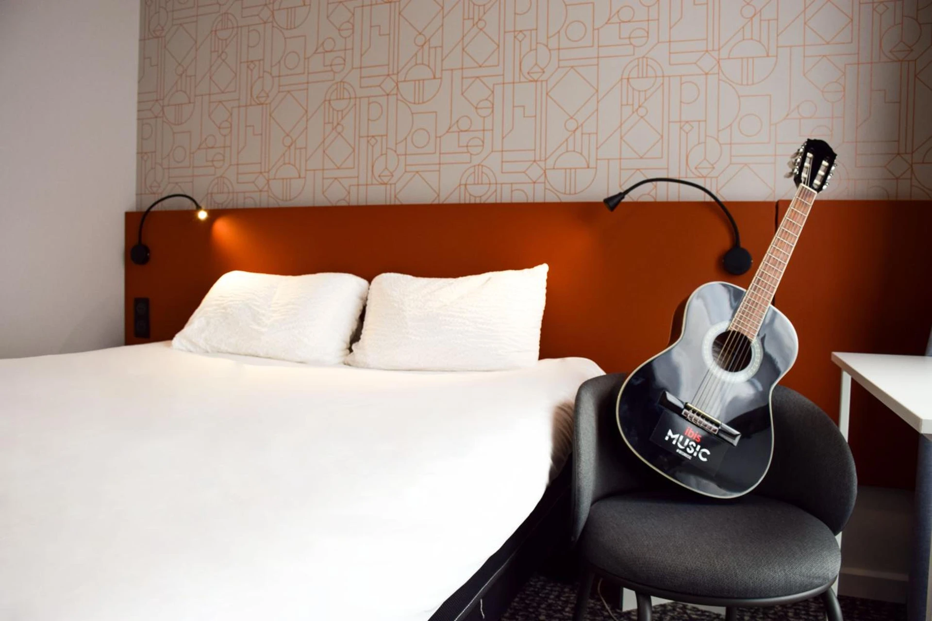 Chambre disponible pour un séminaire d'entreprise à ibis Rodez Centre - Rodez