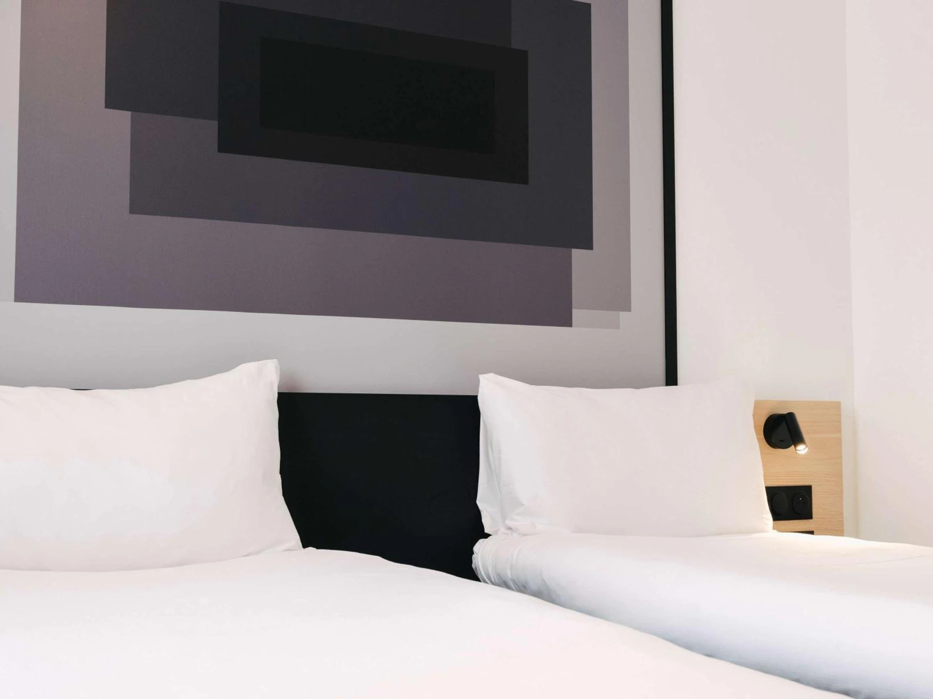 Chambre disponible pour un séminaire d'entreprise à ibis Rouen Centre Rive Droite Pasteur - Rouen