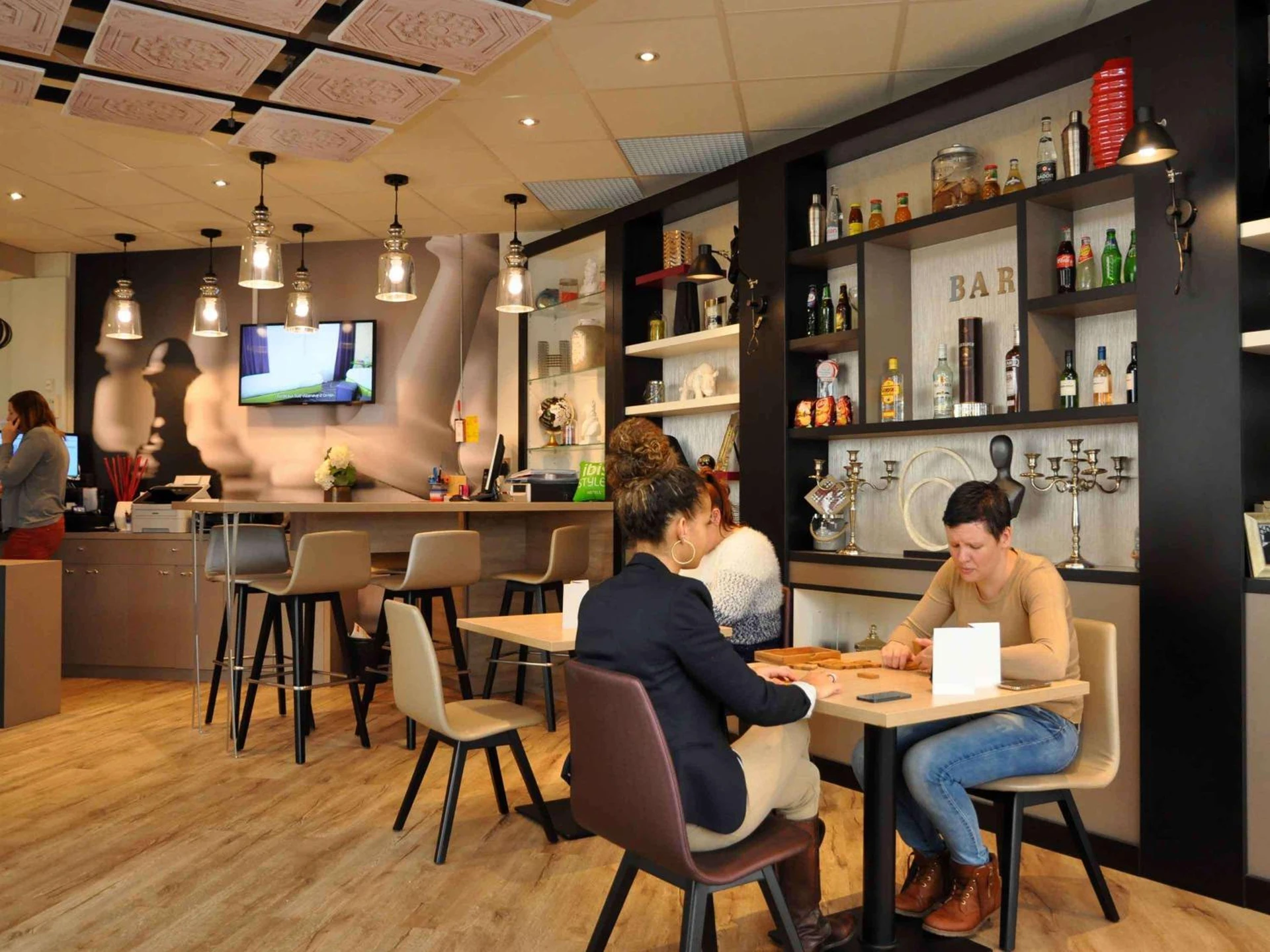 Organiser un séminaire d'entreprise : ibis Styles Rouen Nord-Barentin à barentin