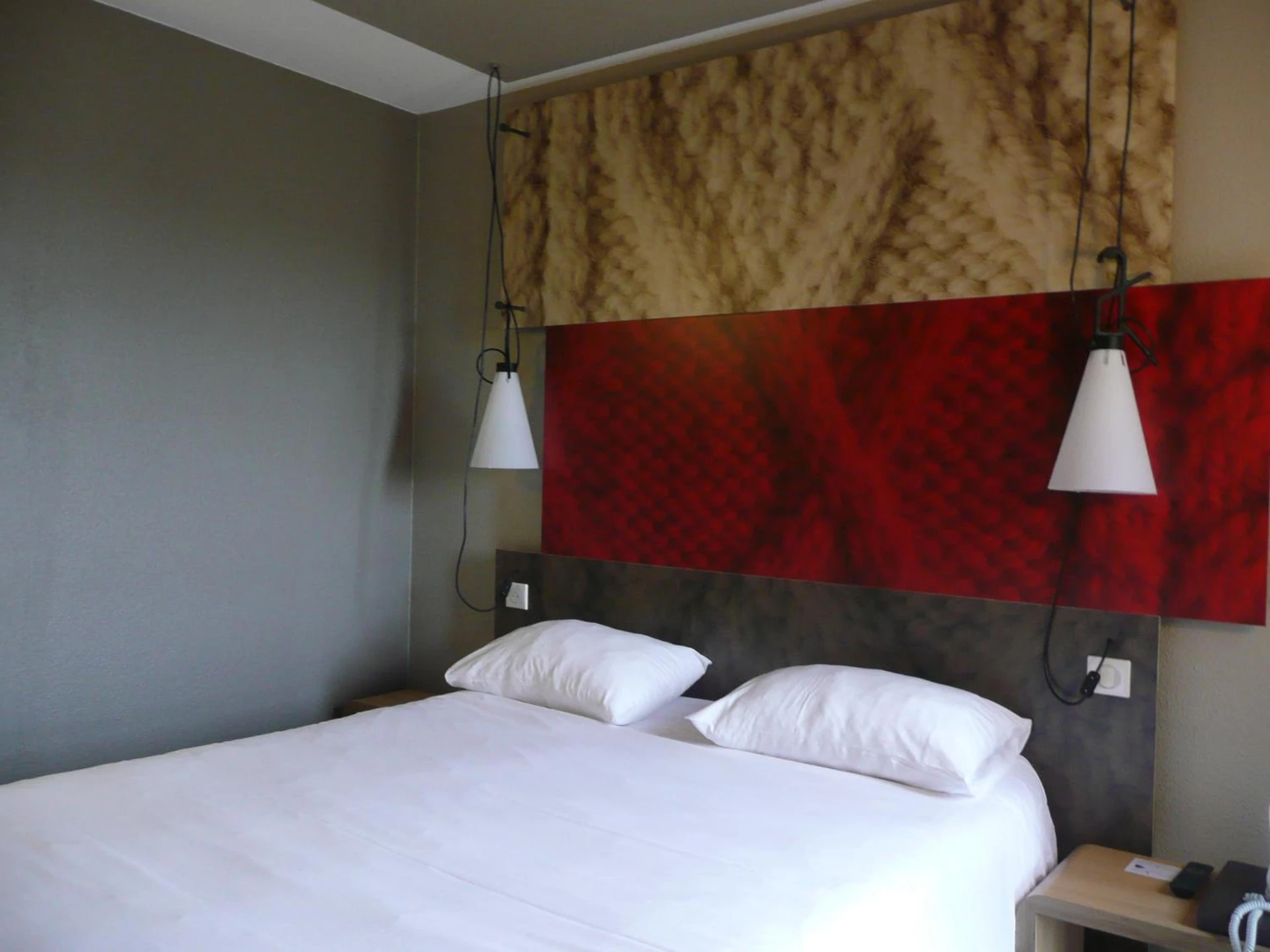 Chambre disponible pour un séminaire d'entreprise à ibis Saint Brieuc Yffiniac - Yffiniac