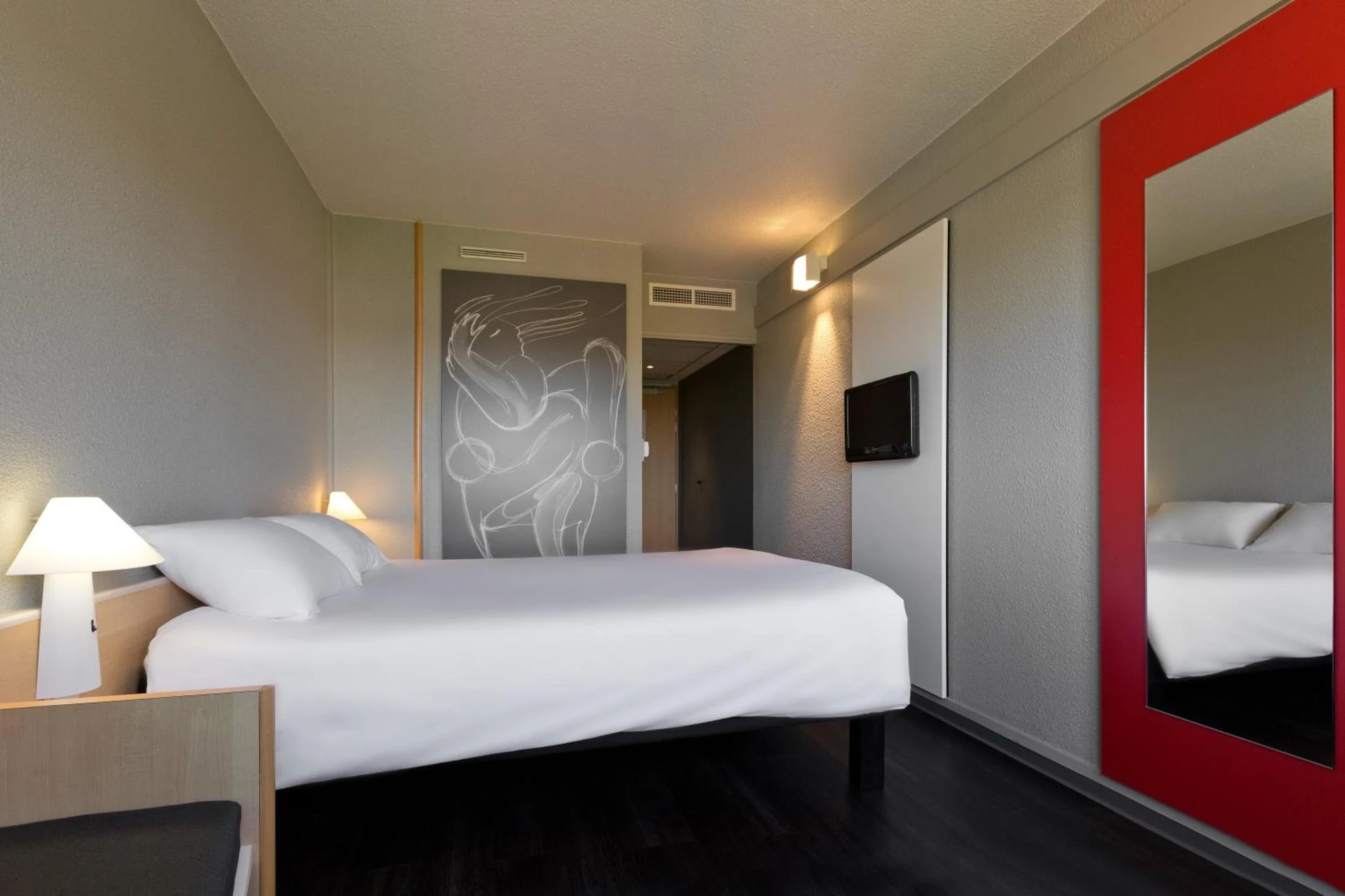 Magnifique chambre pour un séminaire d'entreprise à ibis Saint Dizier - Saint-Dizier