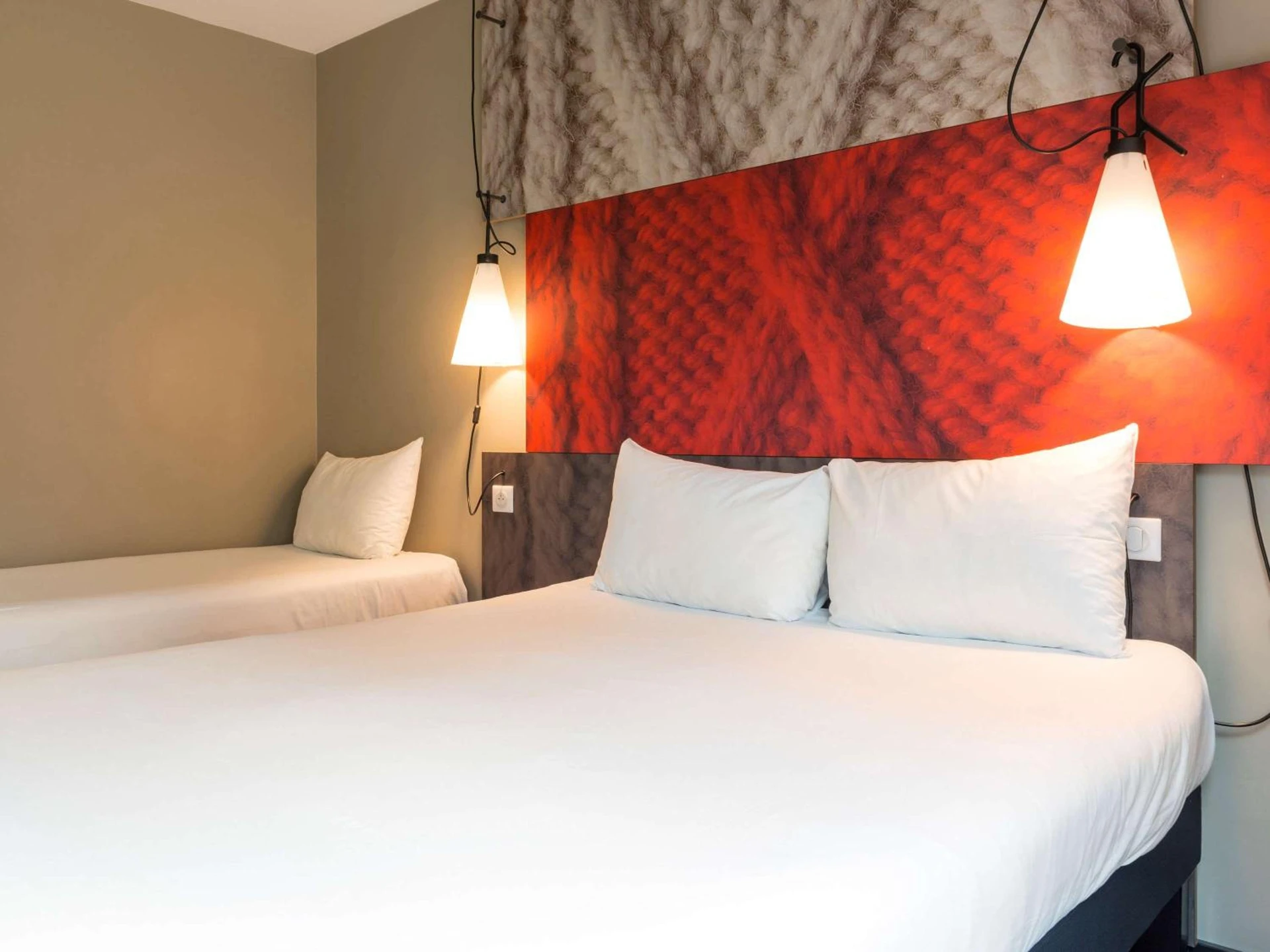 Chambre disponible pour un séminaire d'entreprise à ibis Senlis - Senlis