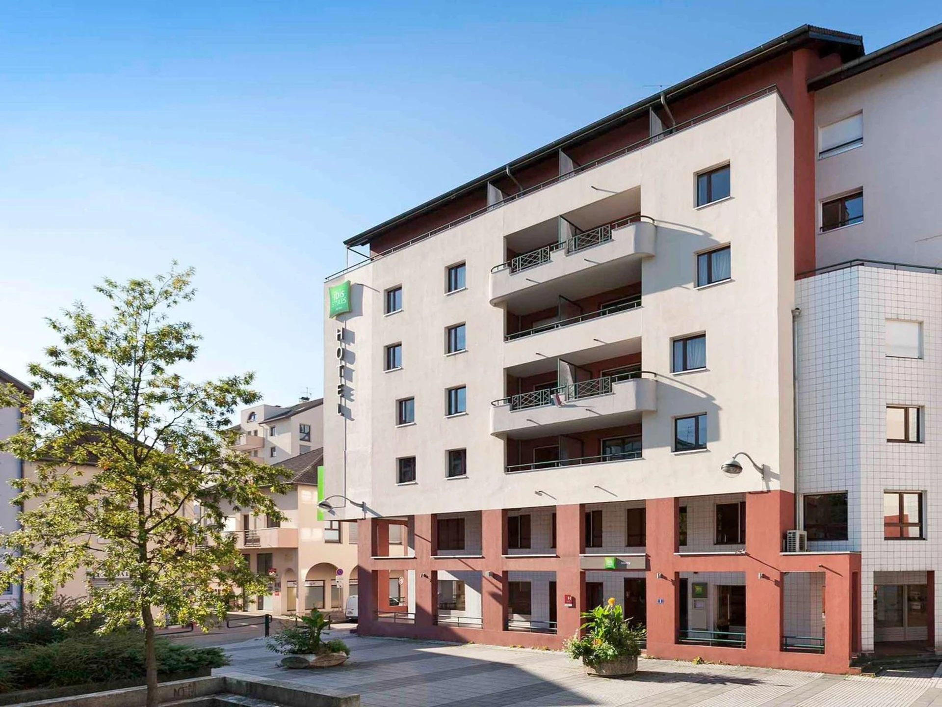 Salle de séminaire à ibis Styles Annecy Centre Gare - Organiser un événement professionnel à Annecy
