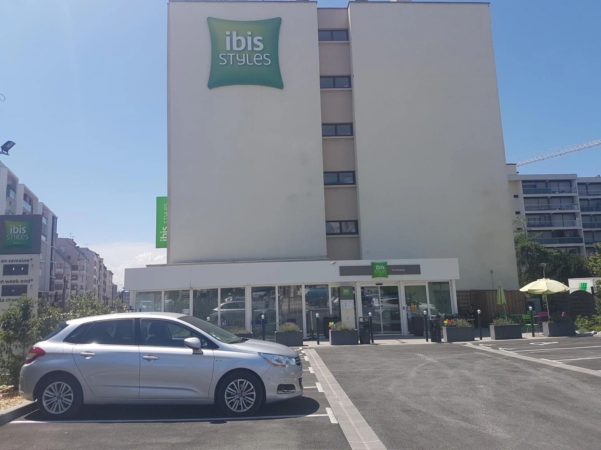 Organiser un séminaire d'entreprise : Ibis Styles Annemasse Genève à ambilly