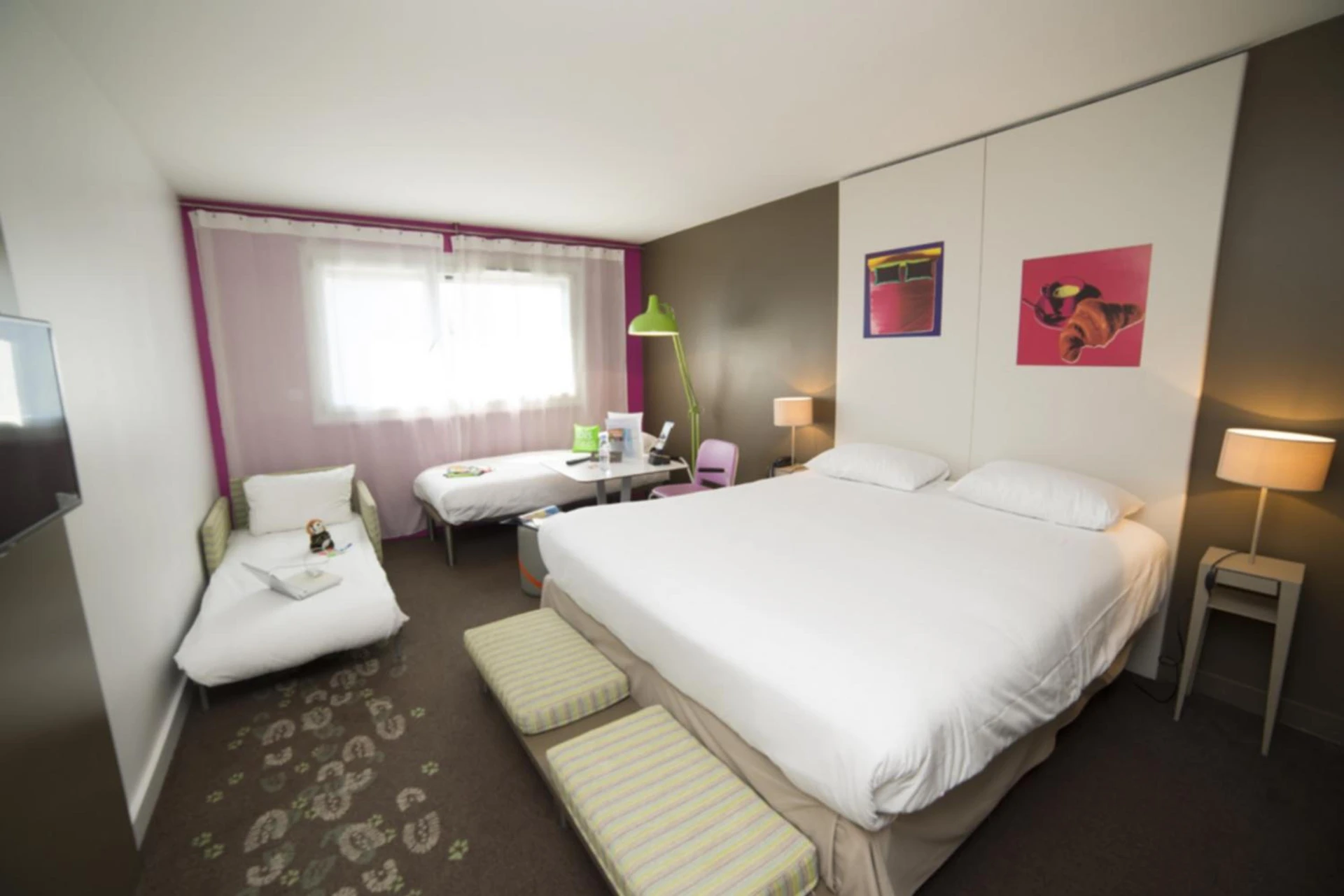 Chambre disponible pour un séminaire d'entreprise à Ibis Styles Annemasse Genève - Ambilly