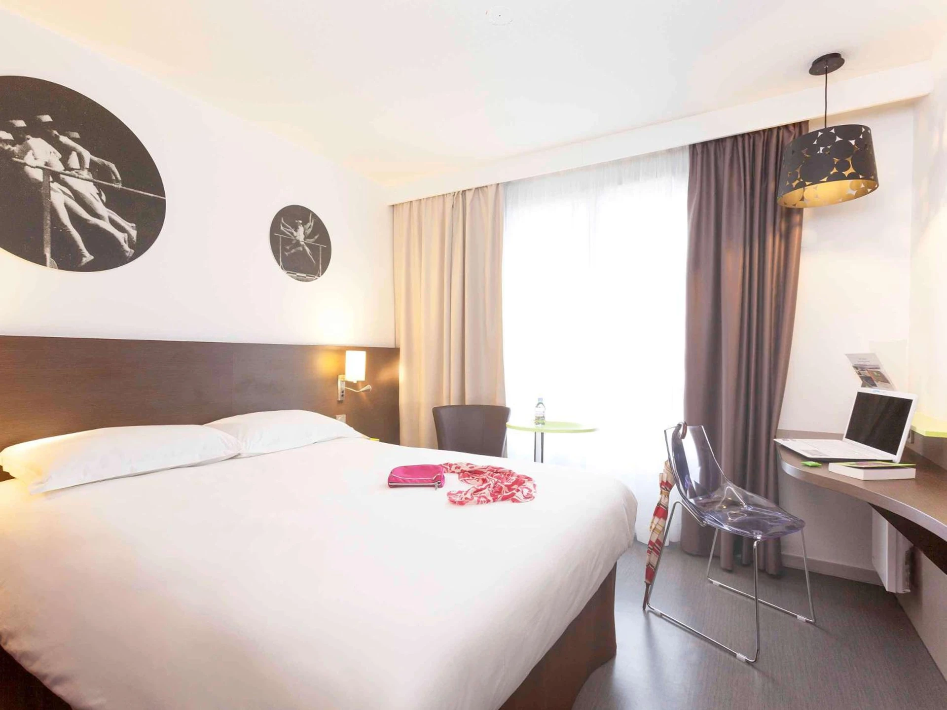 Salle de séminaire à ibis Styles Beaune Centre - Organiser un événement professionnel à Beaune