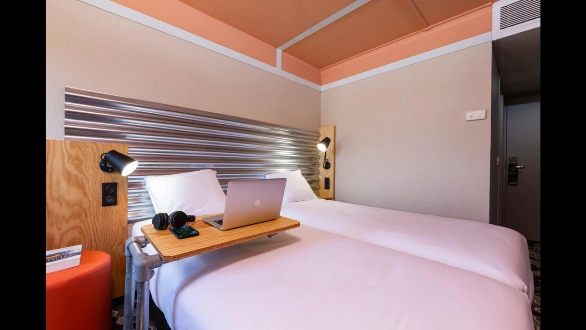 Magnifique chambre pour un séminaire d'entreprise à Ibis Styles Bobigny Centre Préfecture - Bobigny
