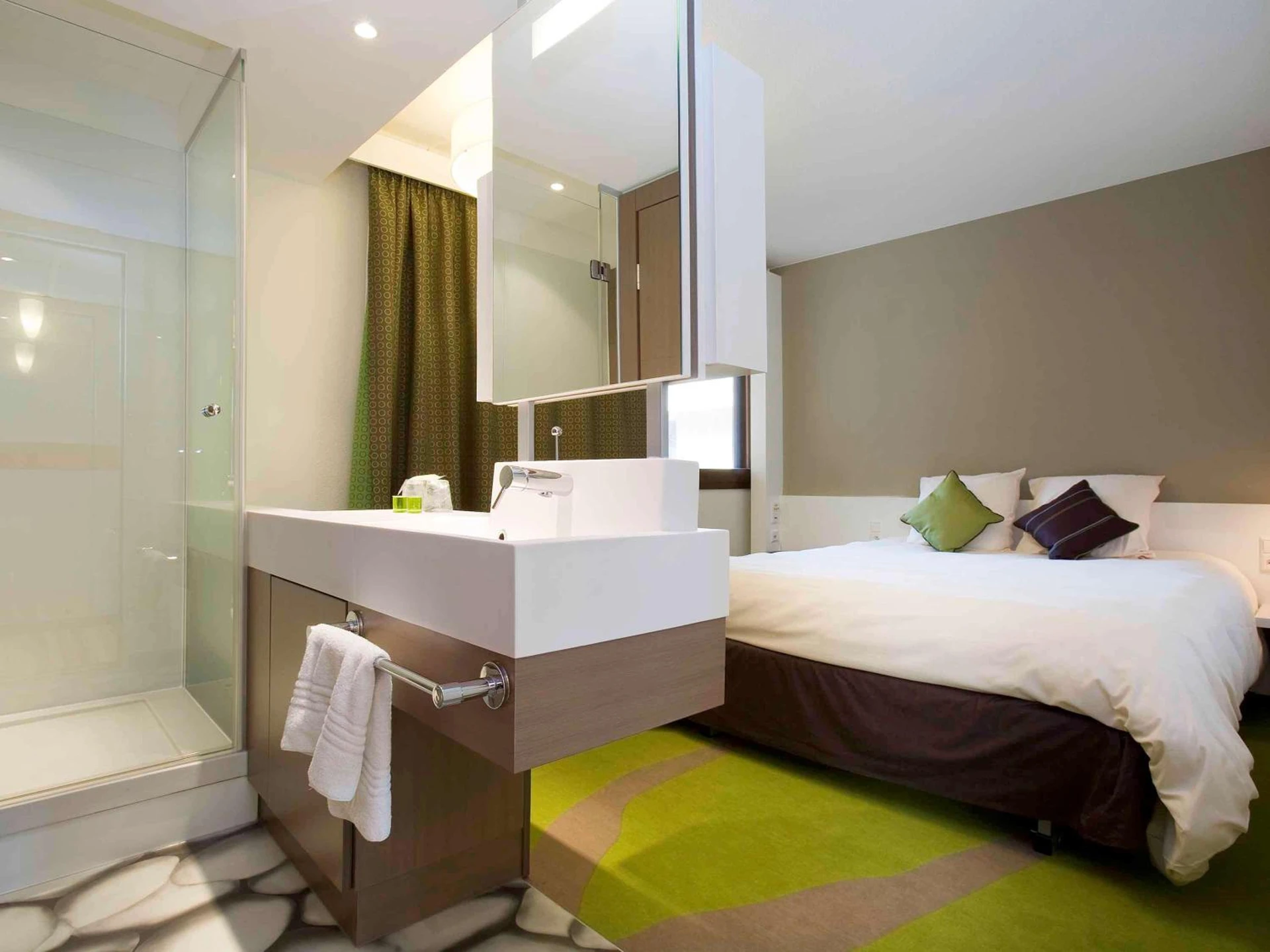 Salle de séminaire à ibis Styles Bordeaux Aéroport - Organiser un événement professionnel à Mérignac