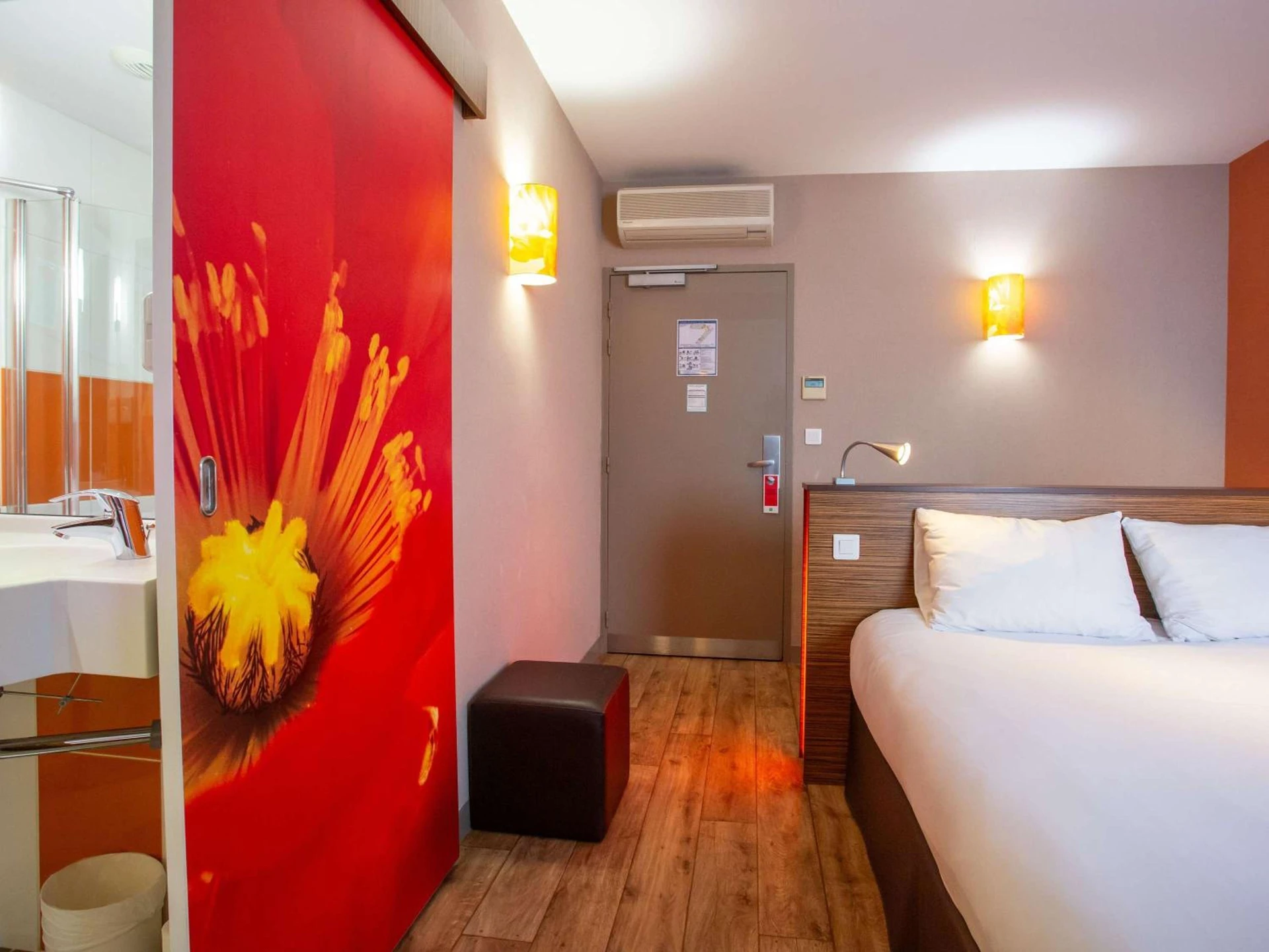 Chambre disponible pour un séminaire d'entreprise à ibis Styles Bourges - Bourges