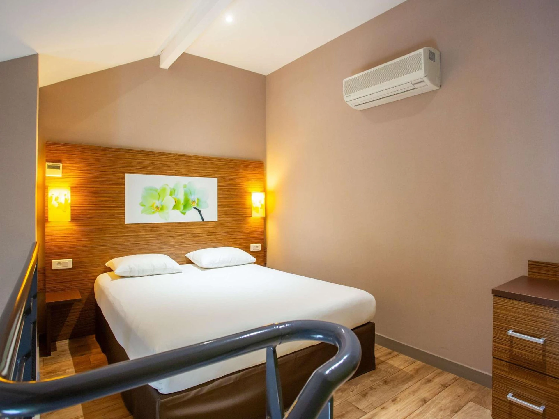 Chambre disponible pour un séminaire d'entreprise à ibis Styles Bourges - Bourges