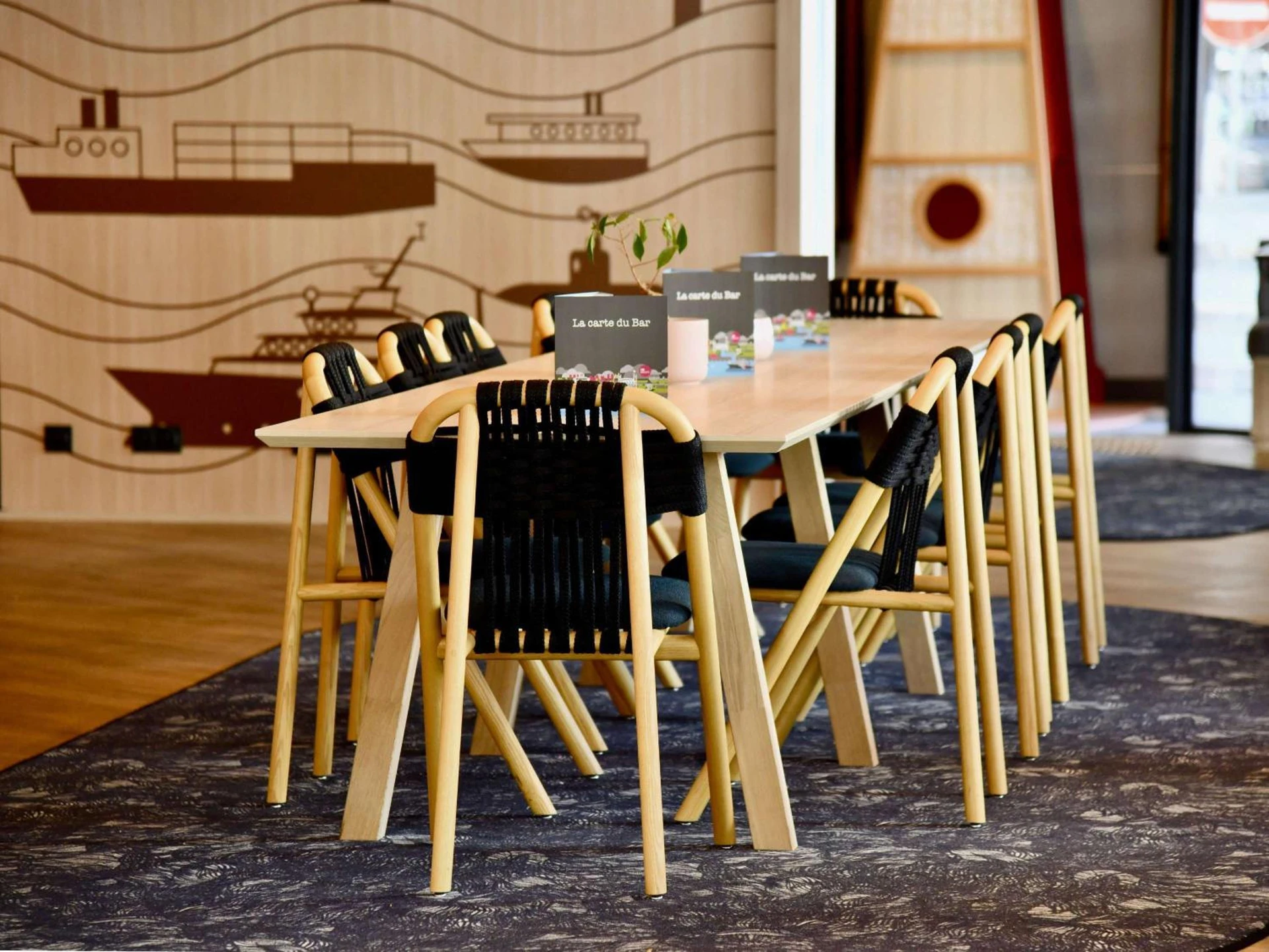 Ambiance de travail pour séminaire d'entreprise à ibis Styles Brest Centre Port - Brest